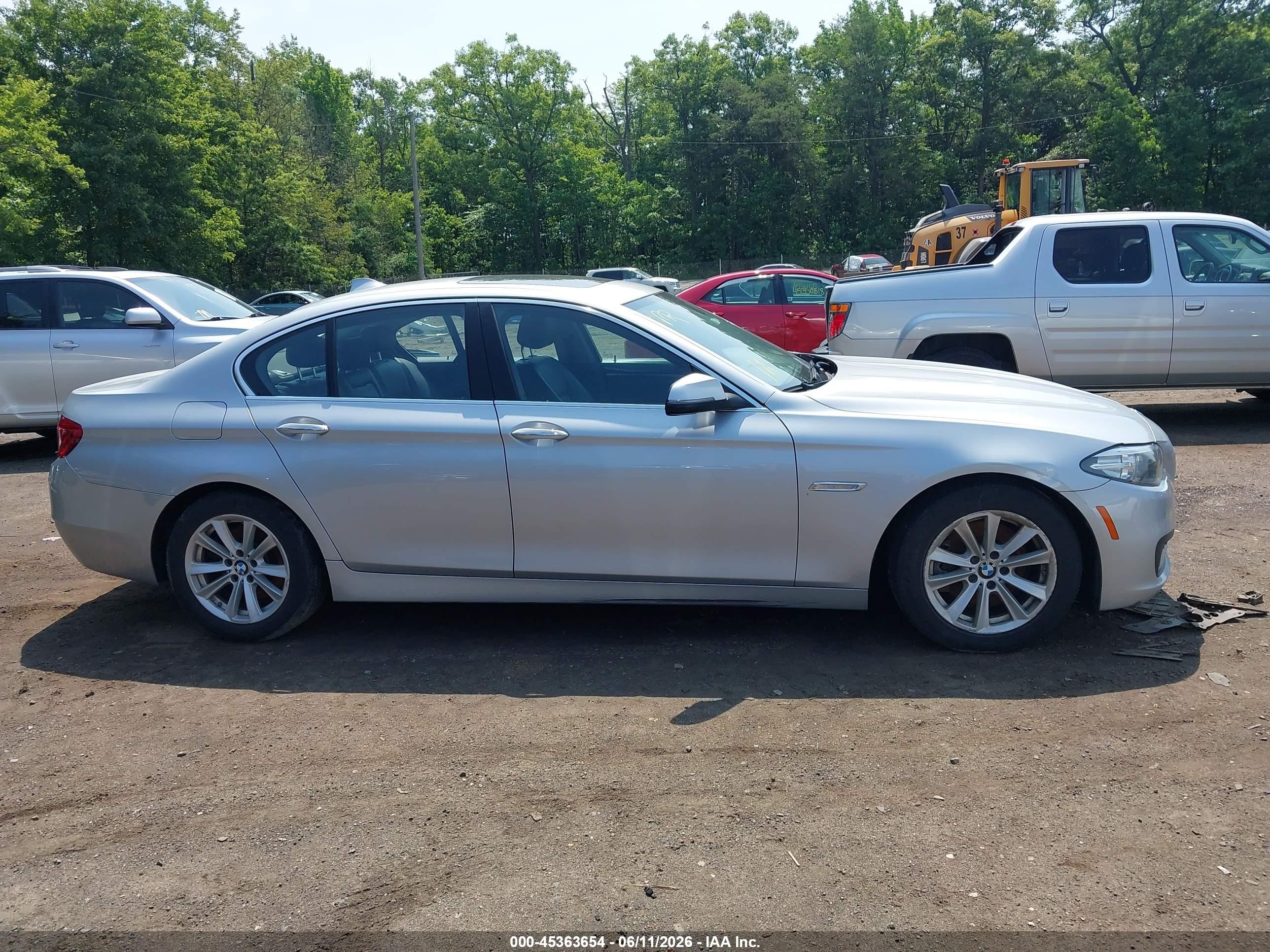 2015 Bmw 528i   Silver vin: WBA5A5C57FD524400