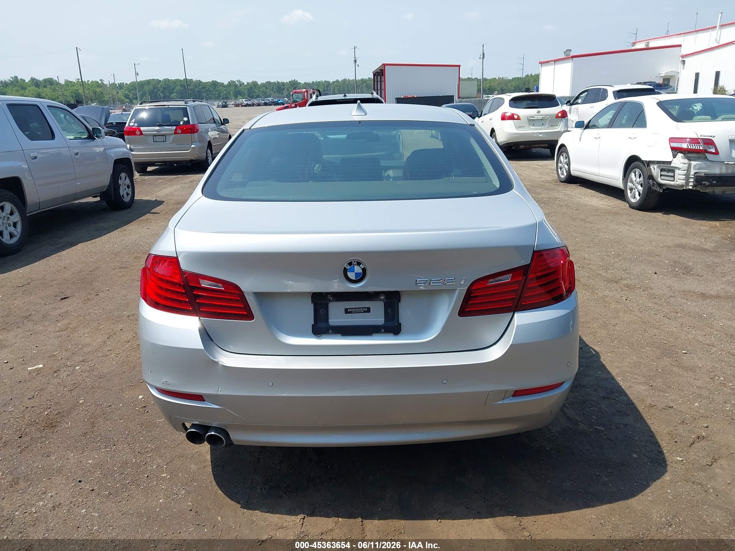 2015 Bmw 528i   Silver vin: WBA5A5C57FD524400