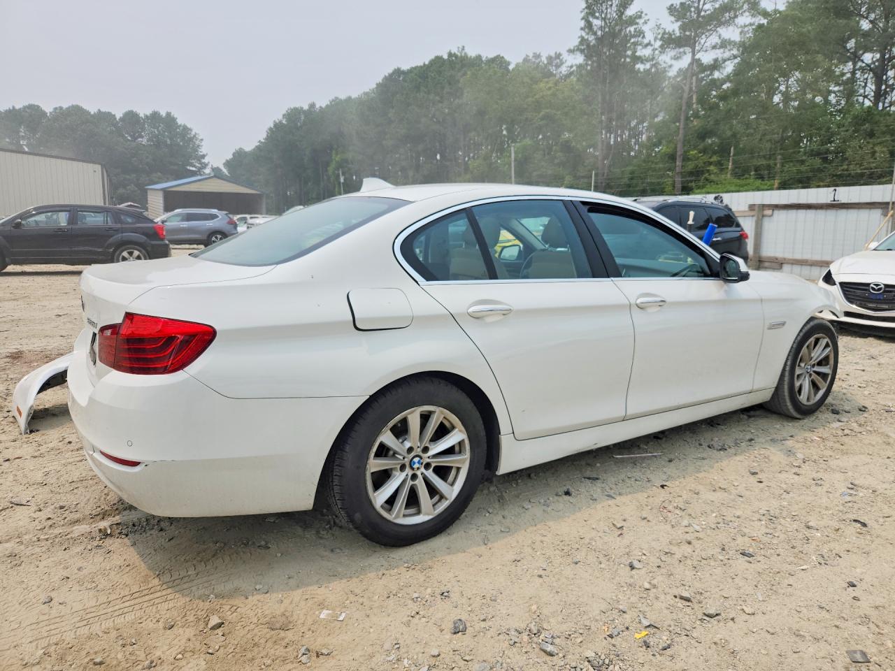 2016 Bmw 528 I White vin: WBA5A5C57GD525936