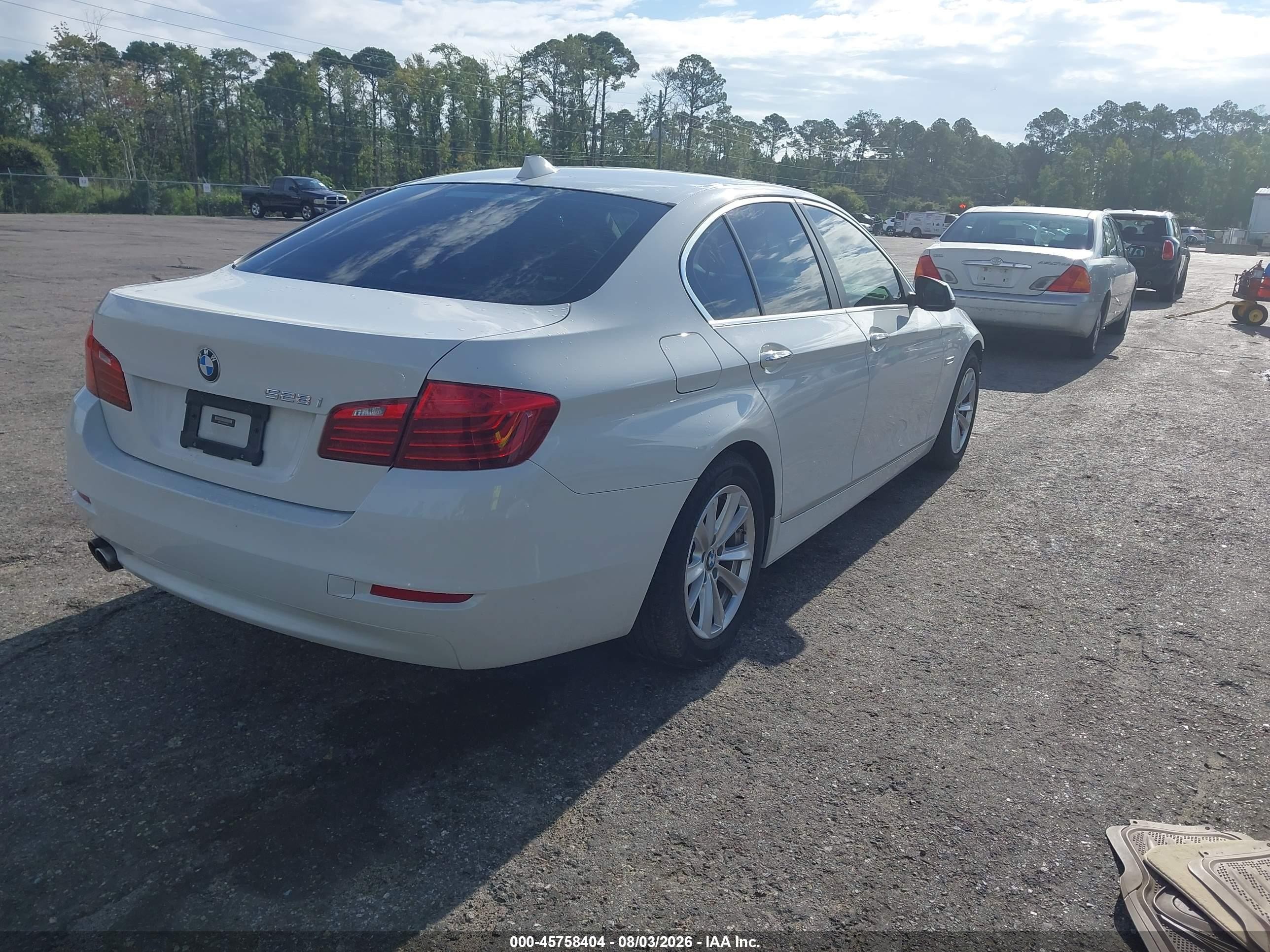 2015 Bmw 528i White vin: WBA5A5C58FD516872