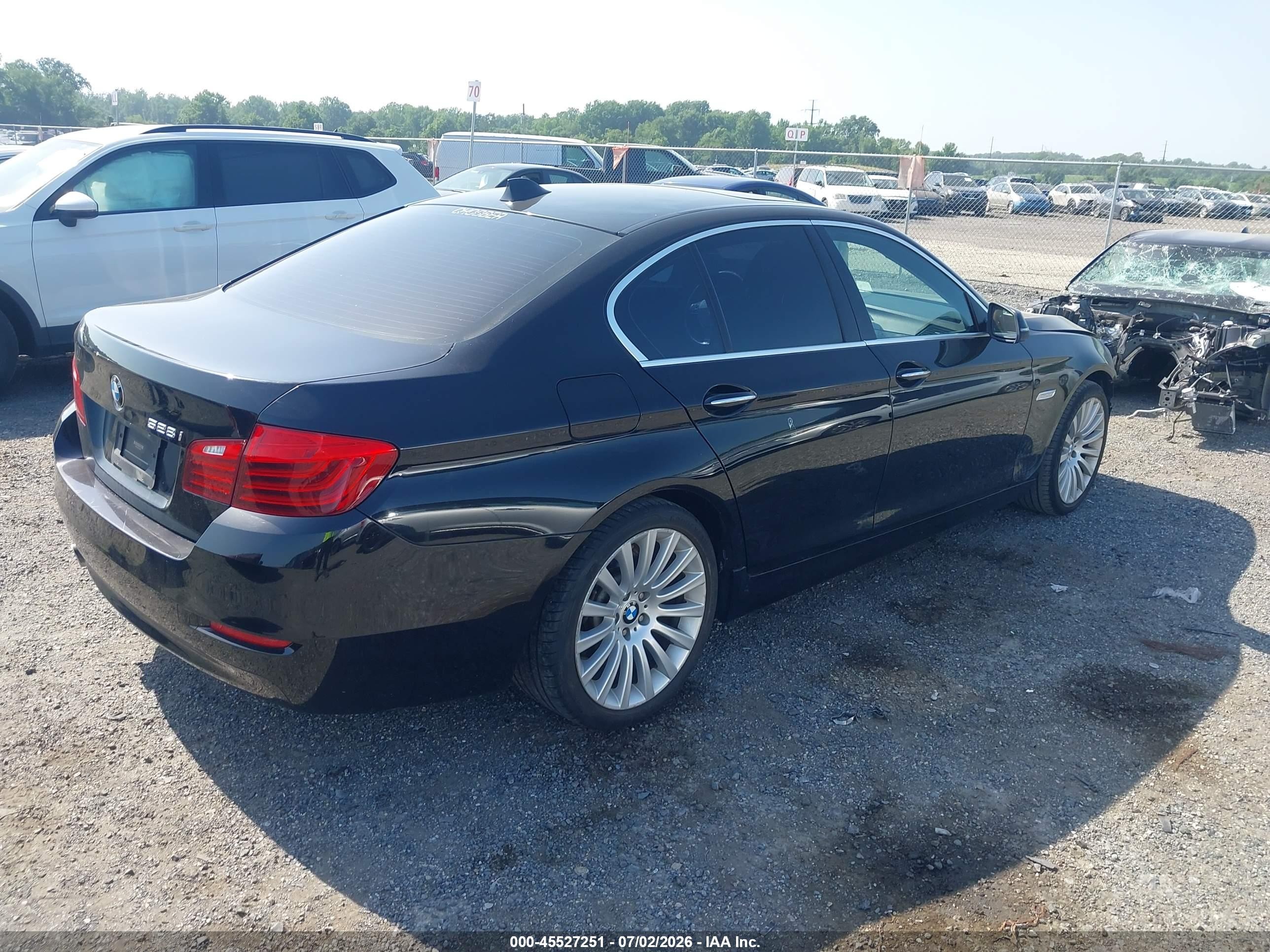 2014 Bmw 528i   Black vin: WBA5A5C59ED020820