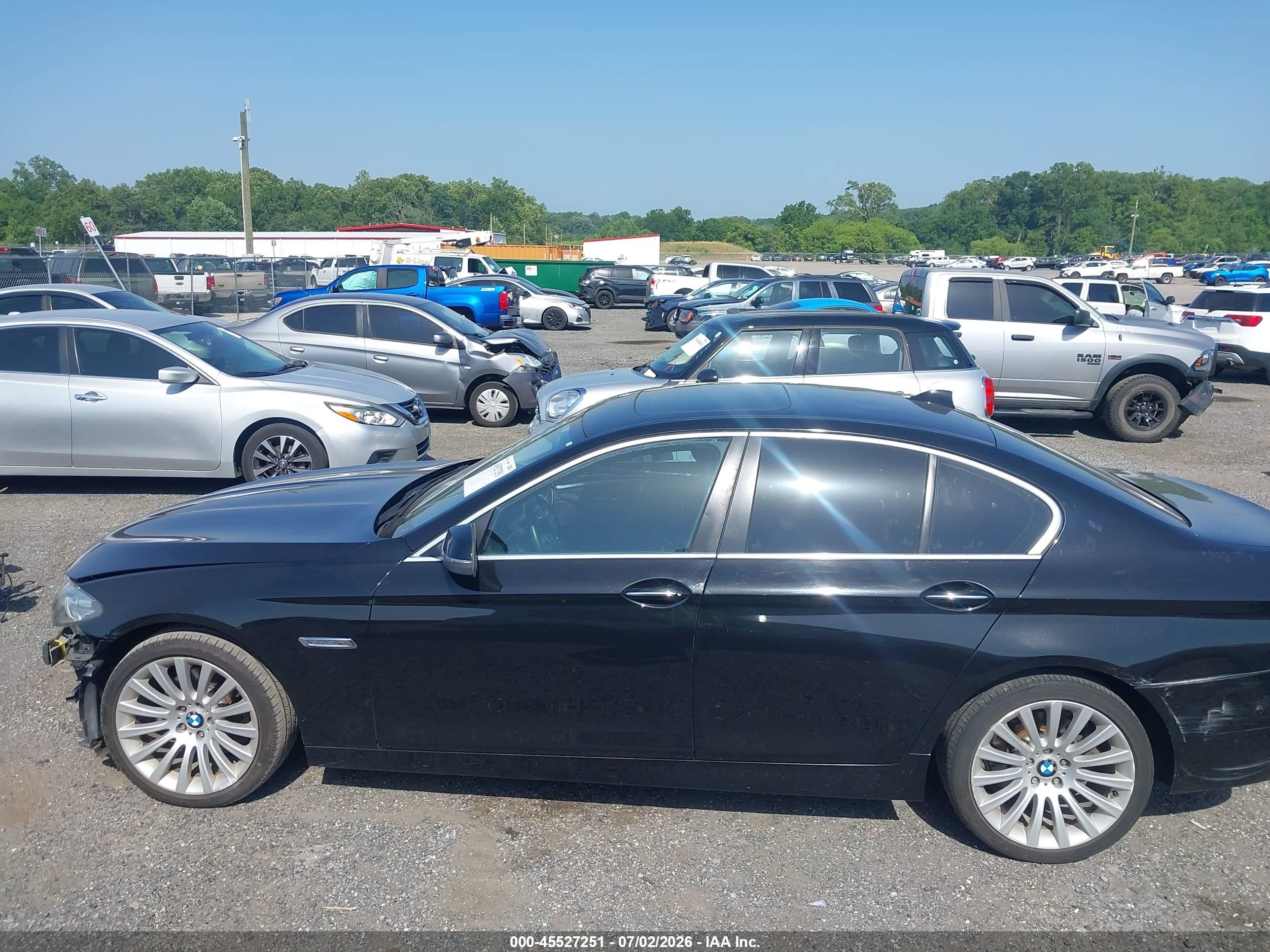 2014 Bmw 528i   Black vin: WBA5A5C59ED020820