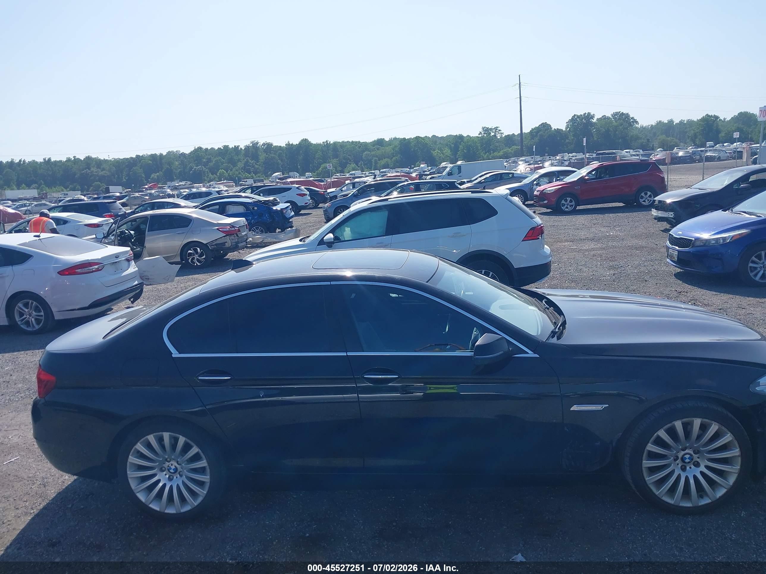 2014 Bmw 528i   Black vin: WBA5A5C59ED020820