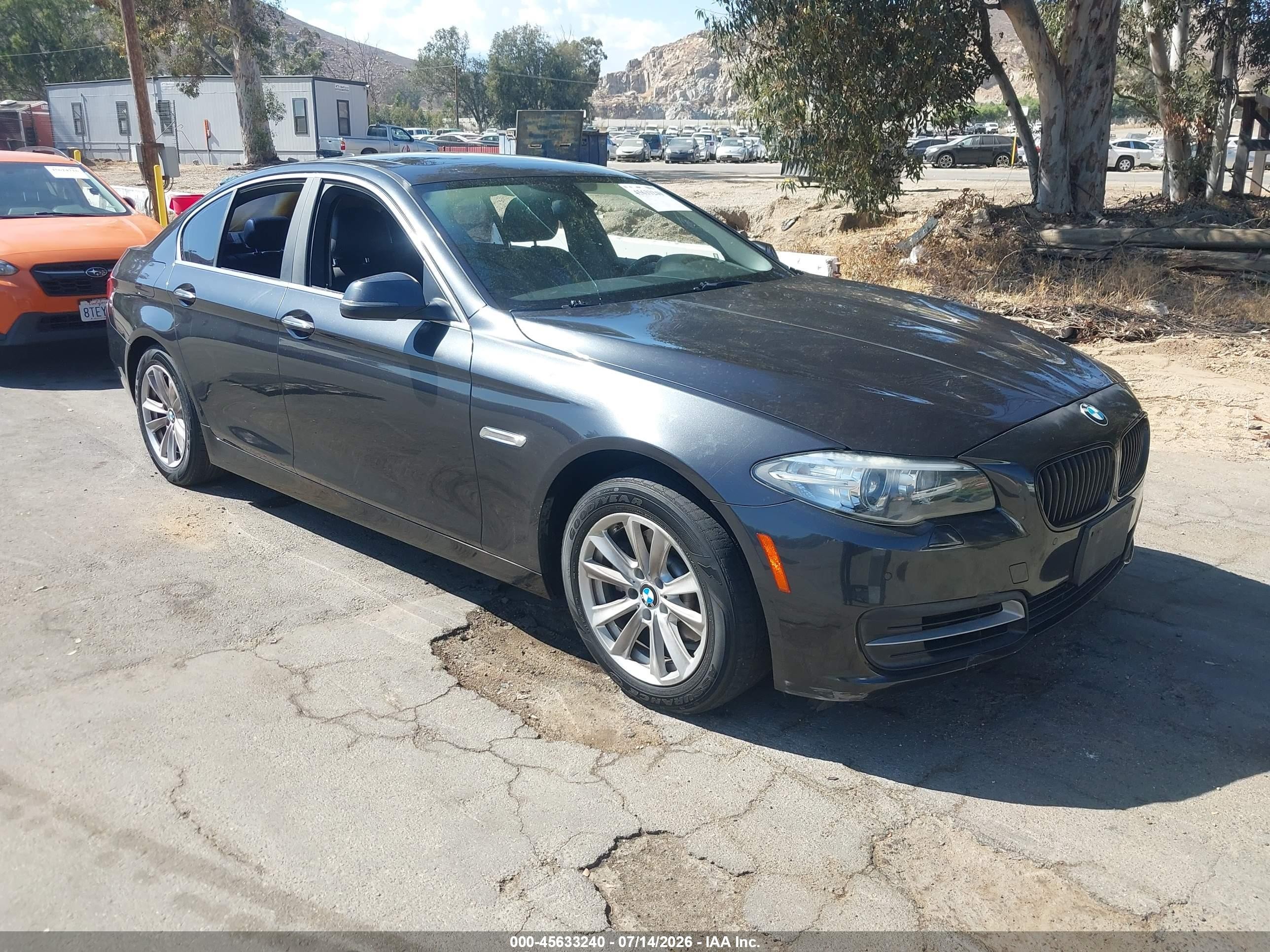 2014 Bmw 528i   Черный vin: WBA5A5C59ED510450