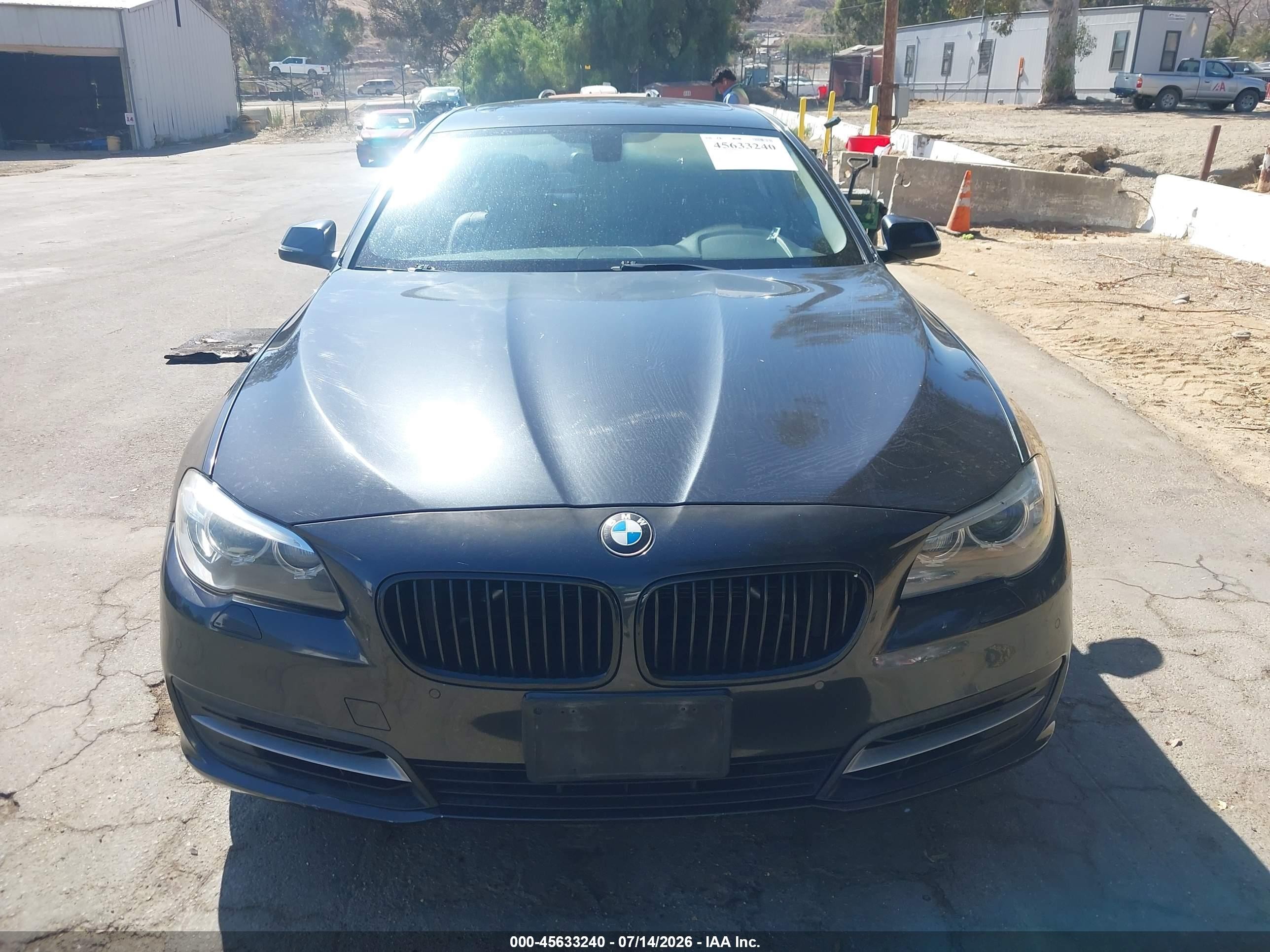 2014 Bmw 528i   Черный vin: WBA5A5C59ED510450