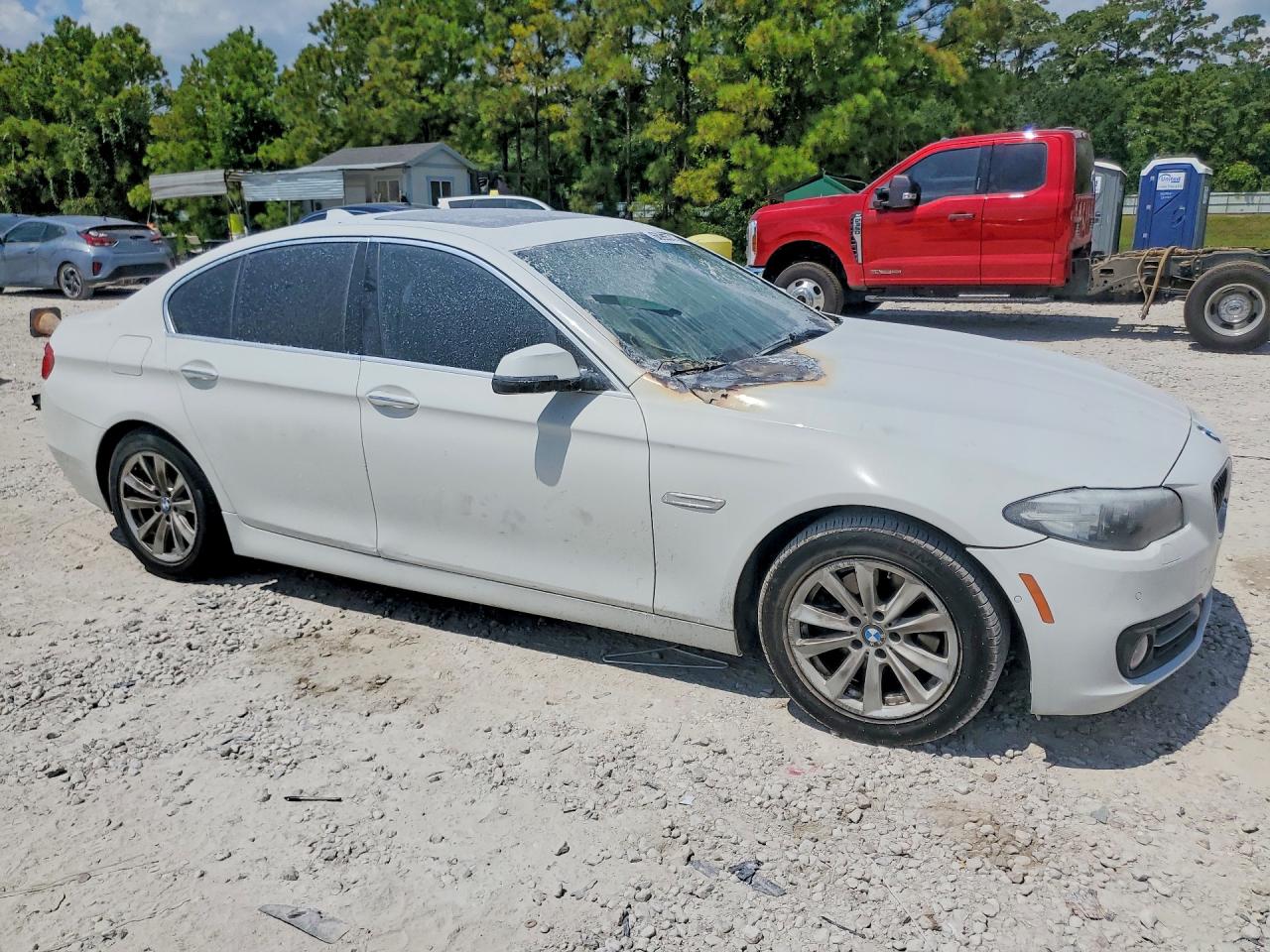 2015 Bmw 528 I White vin: WBA5A5C59FD515830