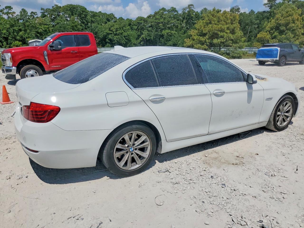 2015 Bmw 528 I White vin: WBA5A5C59FD515830