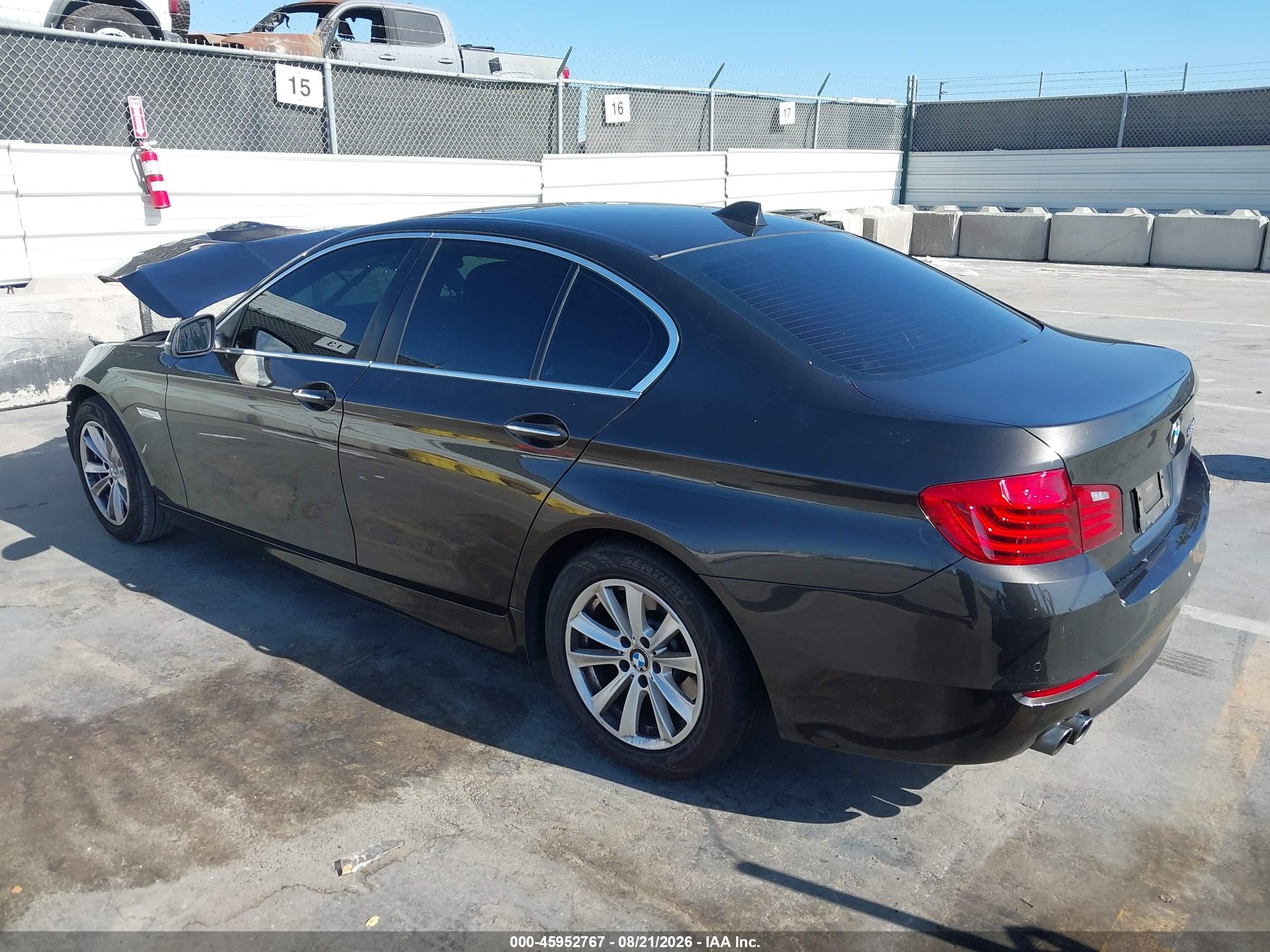 2015 Bmw 528i   Black vin: WBA5A5C59FD521465