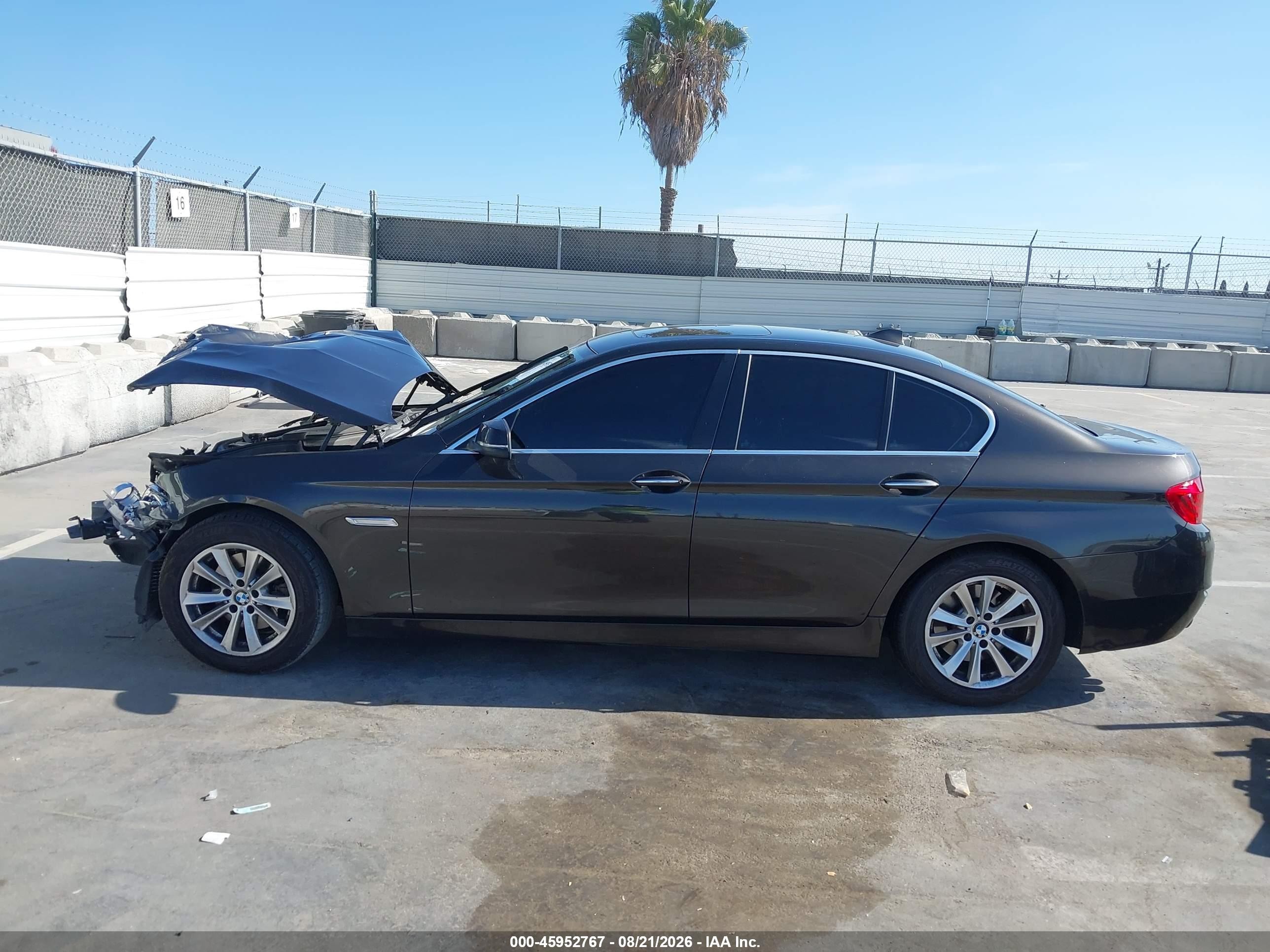 2015 Bmw 528i   Black vin: WBA5A5C59FD521465