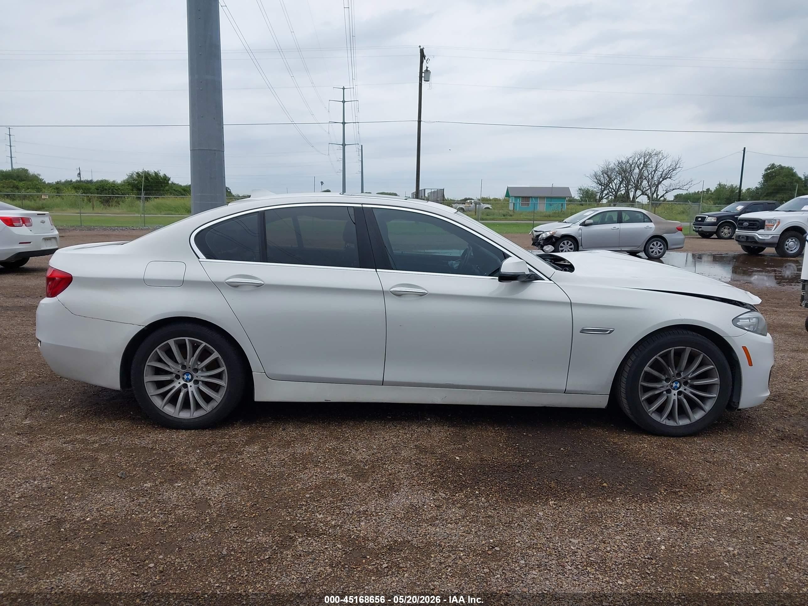 2014 Bmw 528i   Белый vin: WBA5A5C5XED501840