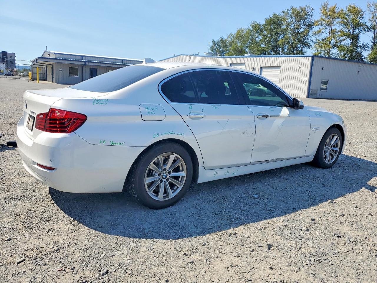 2014 Bmw 528 I White vin: WBA5A5C5XED510117