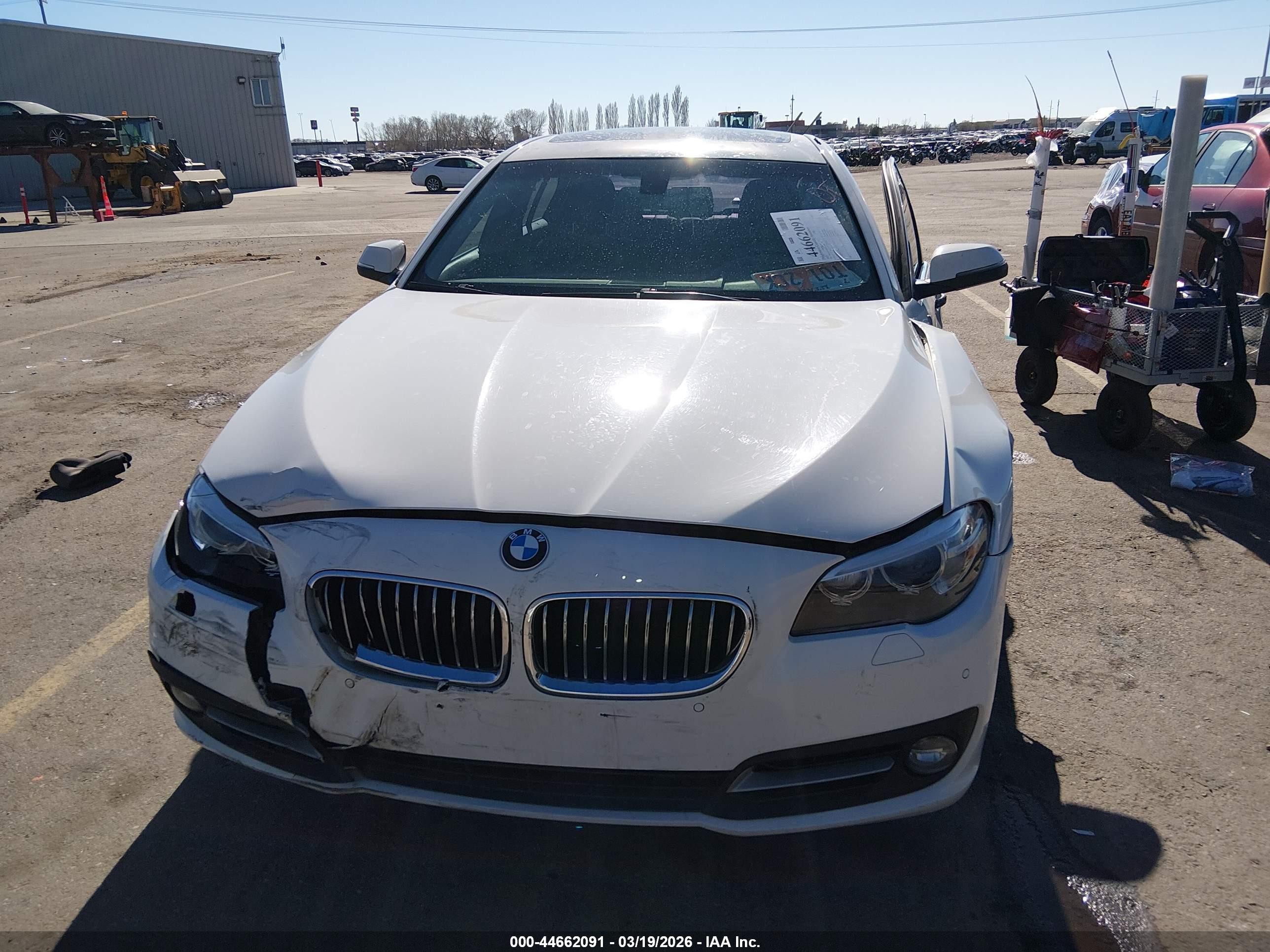 2015 Bmw 528i   White vin: WBA5A5C5XFD513603