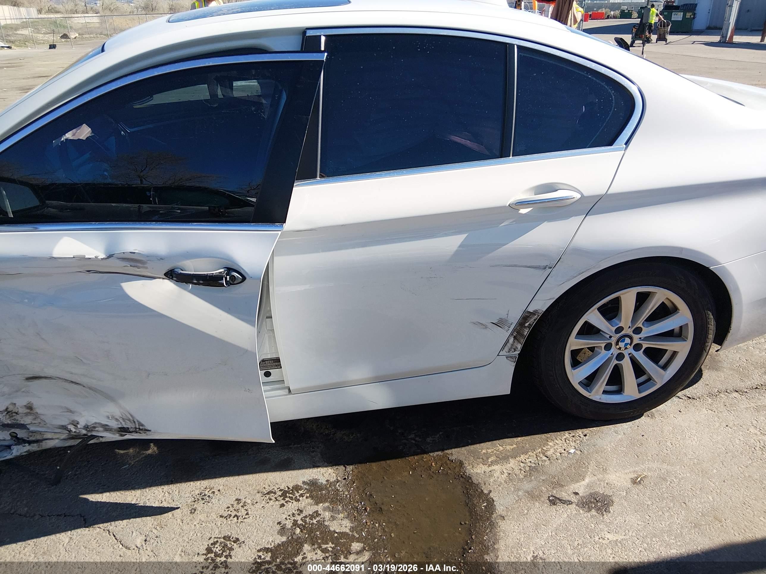2015 Bmw 528i   White vin: WBA5A5C5XFD513603