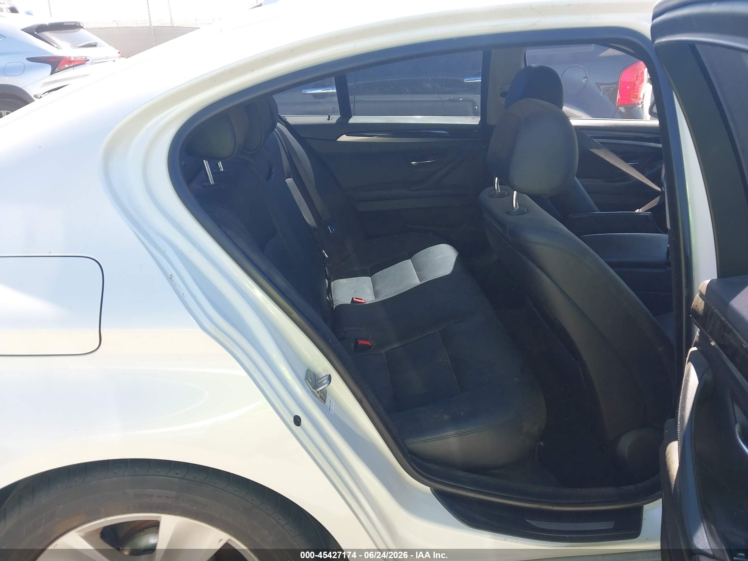 2015 Bmw 528i   White vin: WBA5A5C5XFD516419