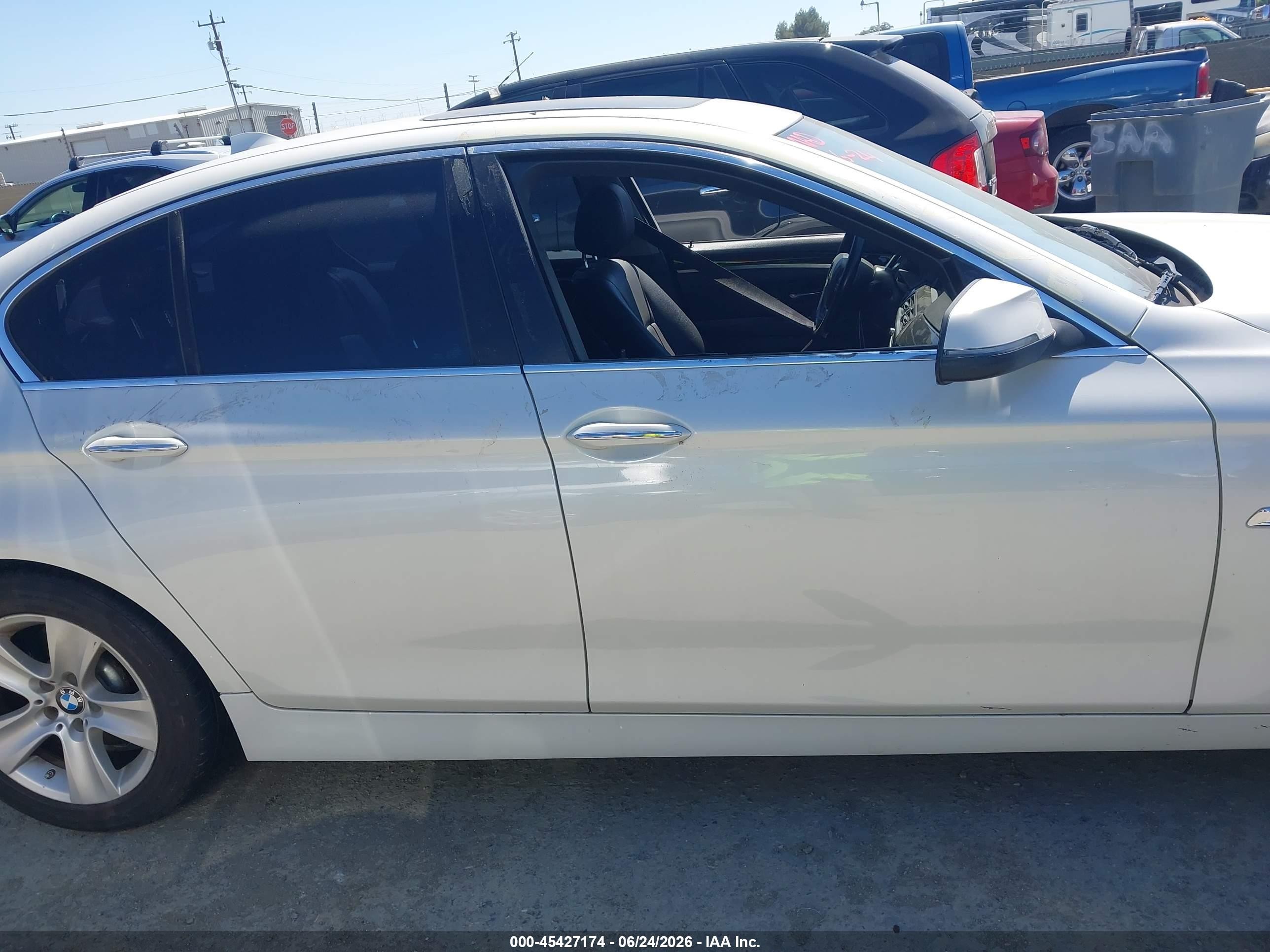 2015 Bmw 528i   White vin: WBA5A5C5XFD516419