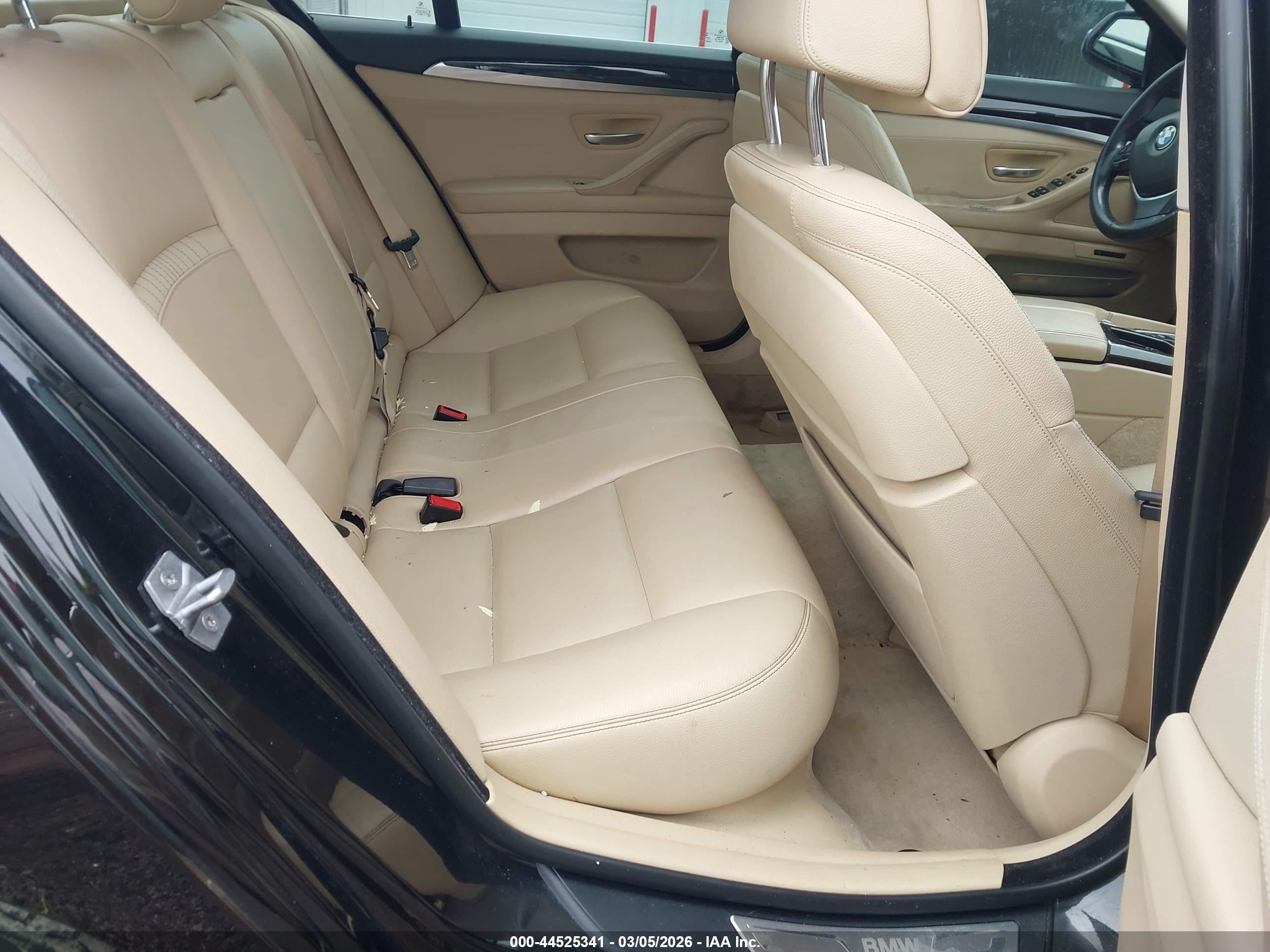 2015 Bmw 528i   Black vin: WBA5A5C5XFD524634
