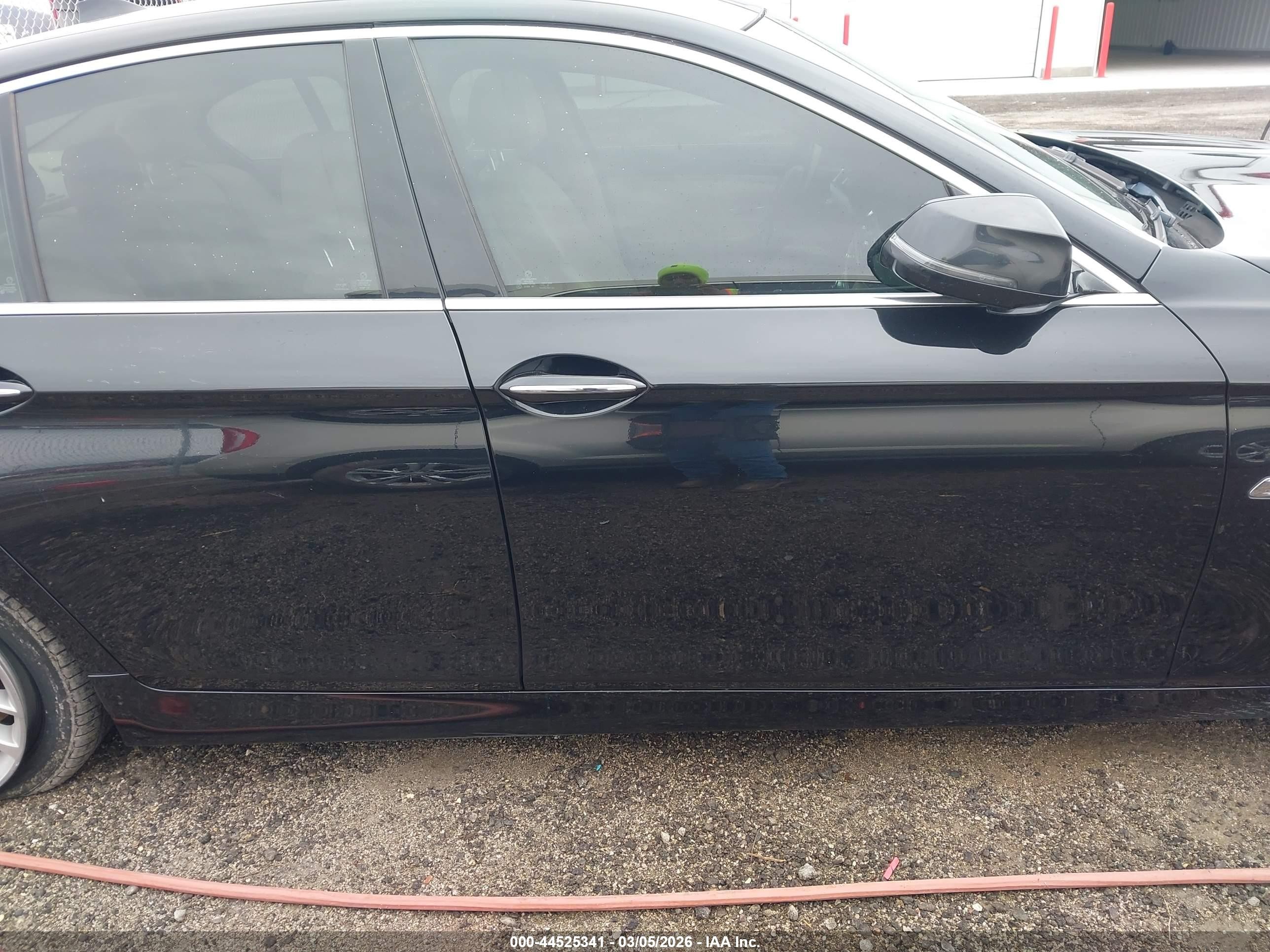 2015 Bmw 528i   Black vin: WBA5A5C5XFD524634