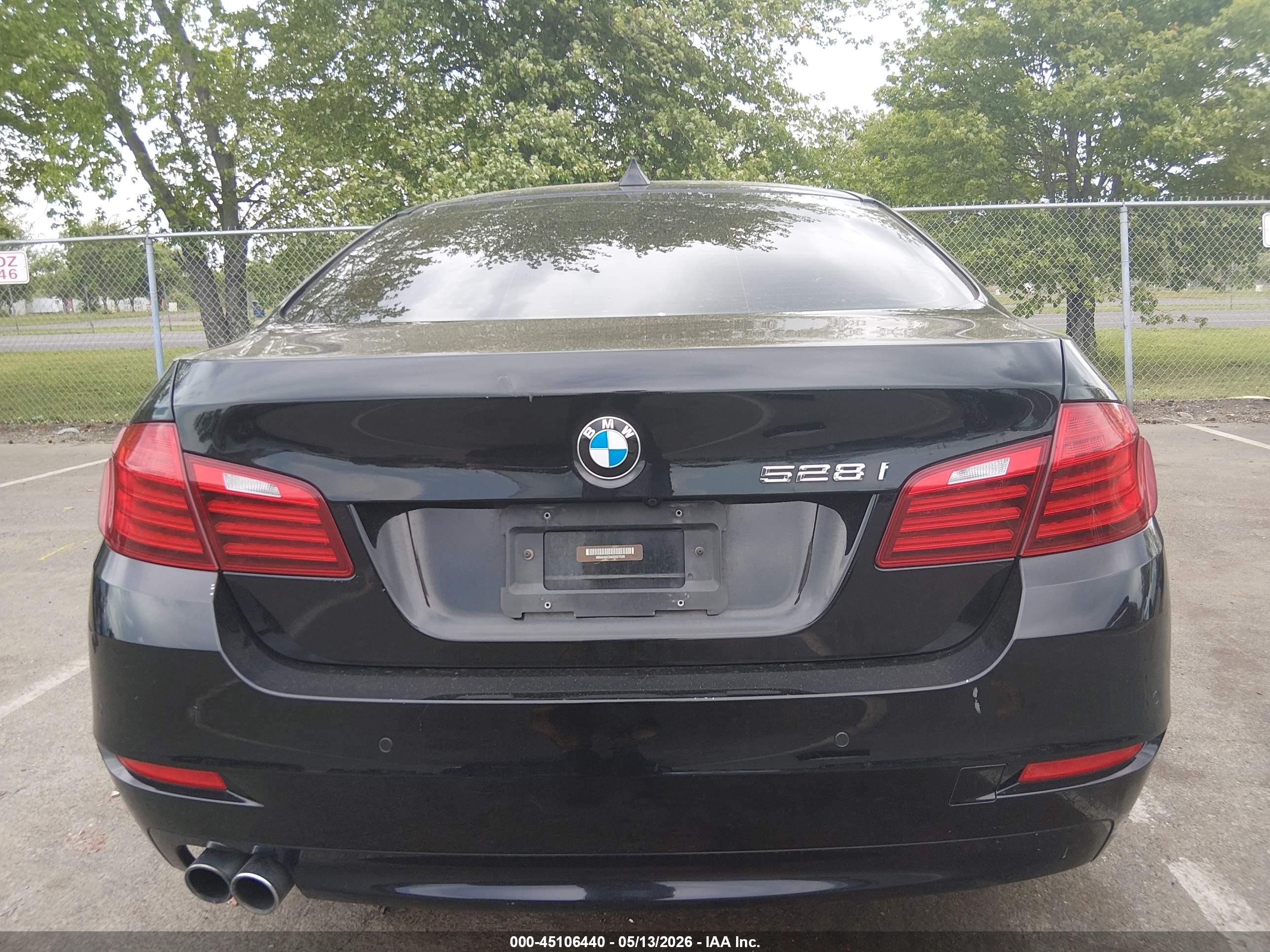 2016 Bmw 528i   Black vin: WBA5A5C5XGD527535