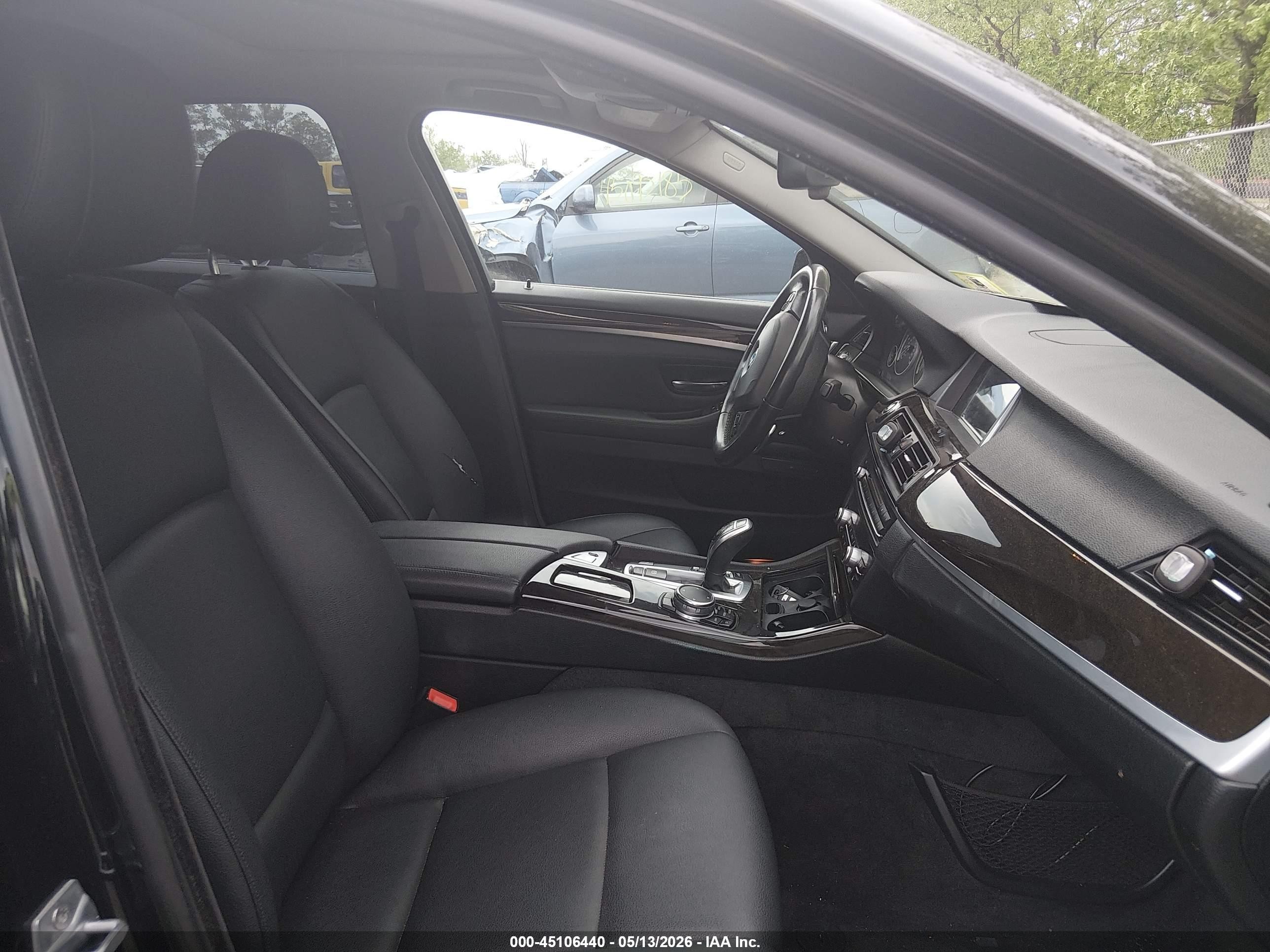 2016 Bmw 528i   Black vin: WBA5A5C5XGD527535