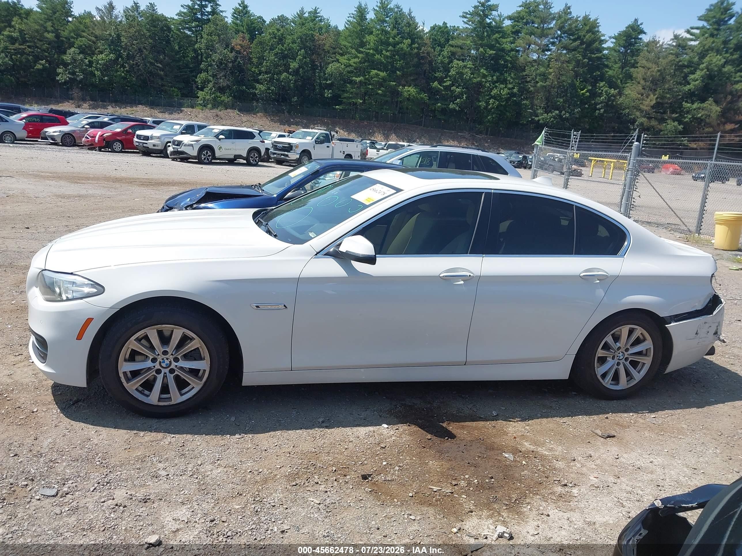 2014 Bmw 528i Xdrive Белый vin: WBA5A7C50ED612022