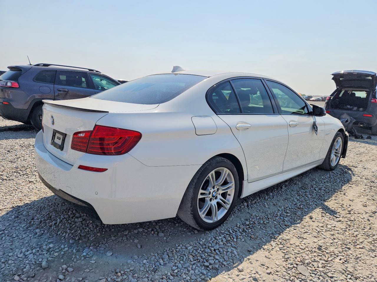 2014 Bmw 528 Xi White vin: WBA5A7C50ED614255