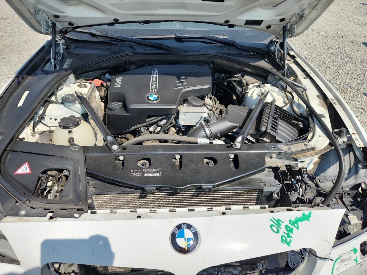 2014 Bmw 528 Xi White vin: WBA5A7C50ED614255