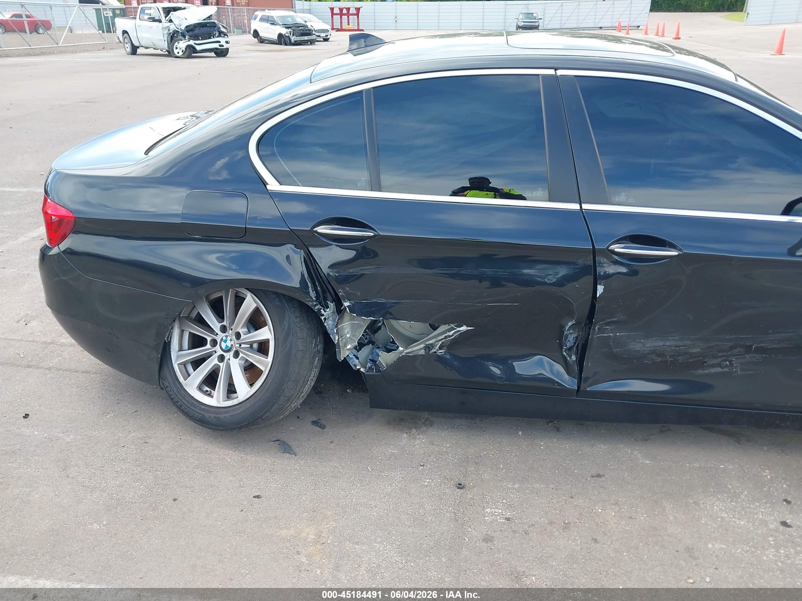 2015 Bmw 528i Xdrive Black vin: WBA5A7C50FD622101