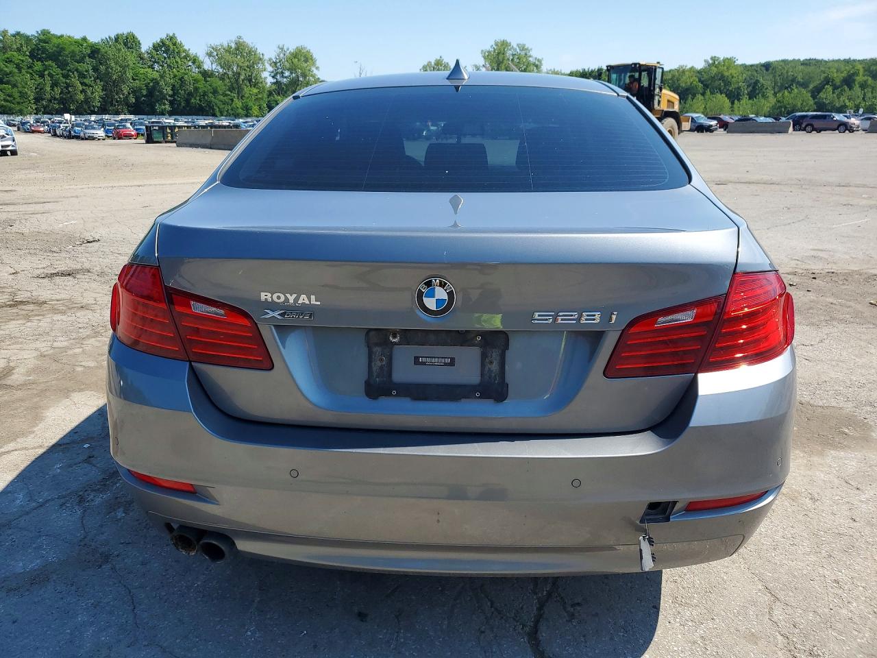2015 Bmw 528 Xi Gray vin: WBA5A7C50FD625256