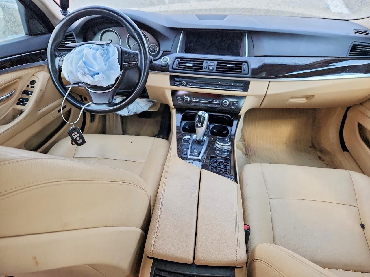 2015 Bmw 528 Xi Blue vin: WBA5A7C50FD627590