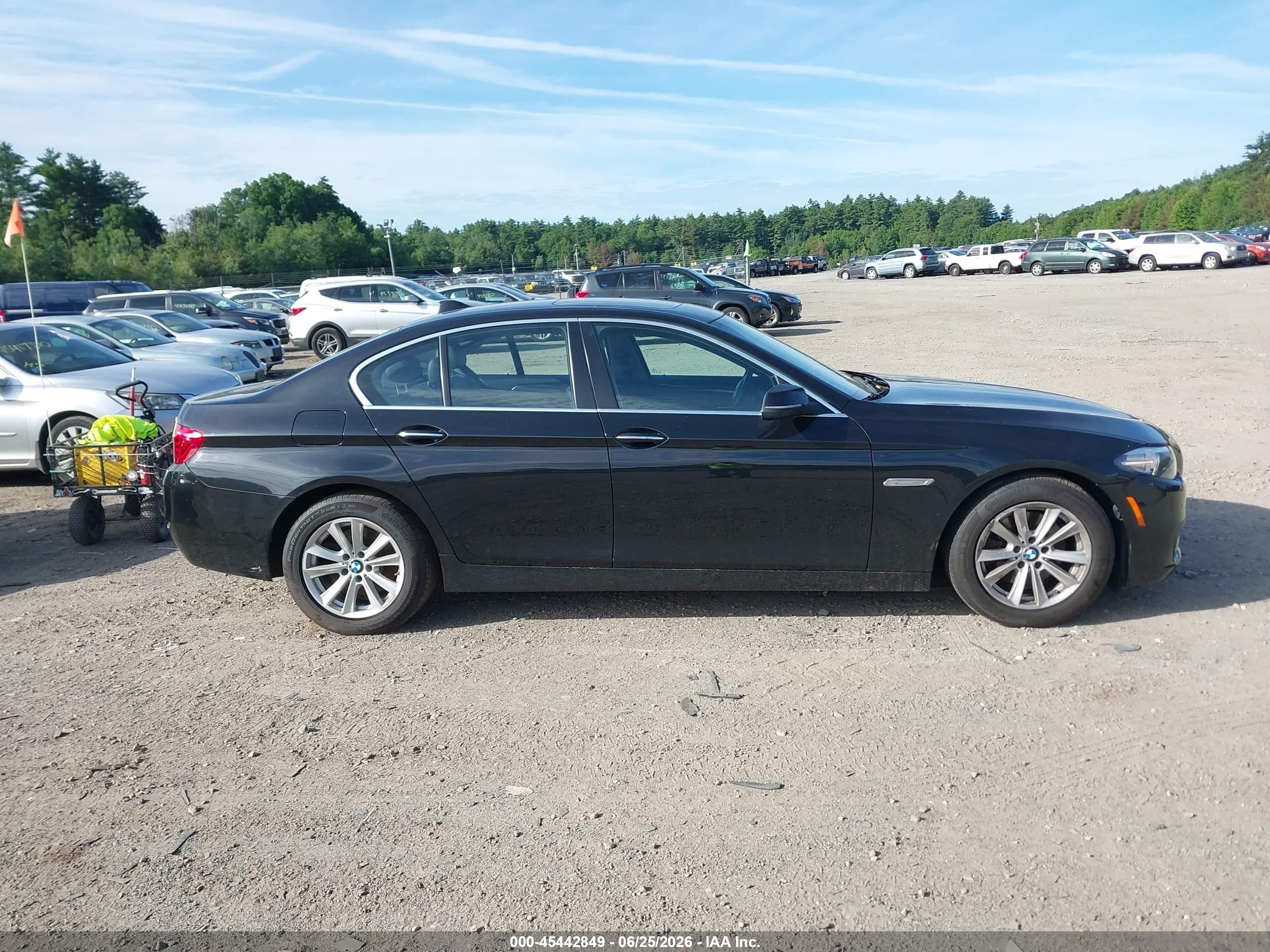 2015 Bmw 528i Xdrive Black vin: WBA5A7C50FD627704