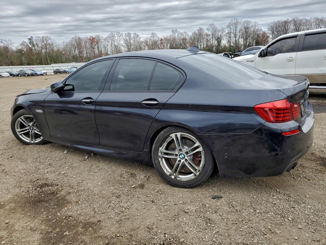 2015 Bmw 528 Xi Черный vin: WBA5A7C50FD628707
