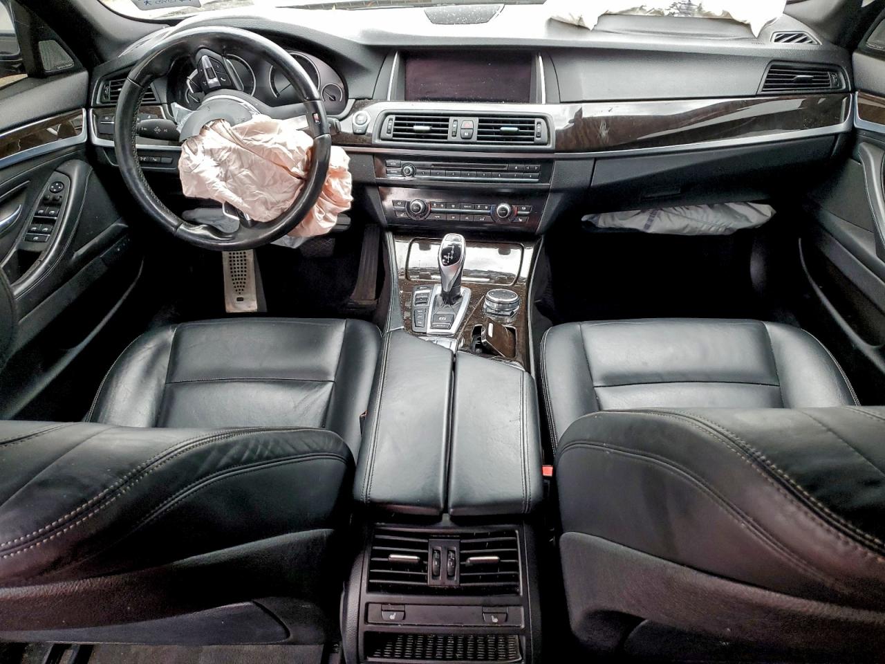 2015 Bmw 528 Xi Черный vin: WBA5A7C50FD628707