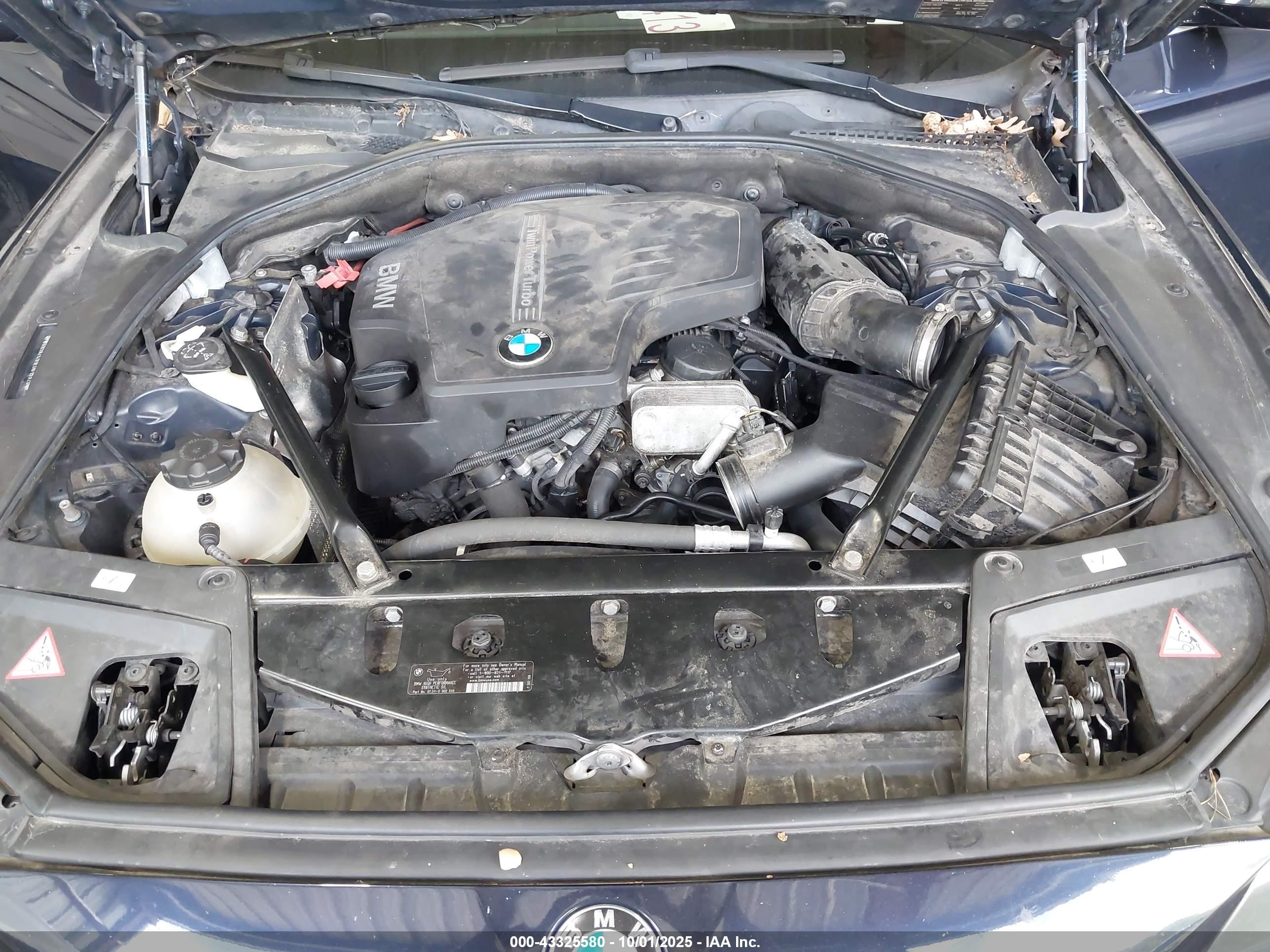 2014 Bmw 528i Xdrive Blue vin: WBA5A7C51ED615320
