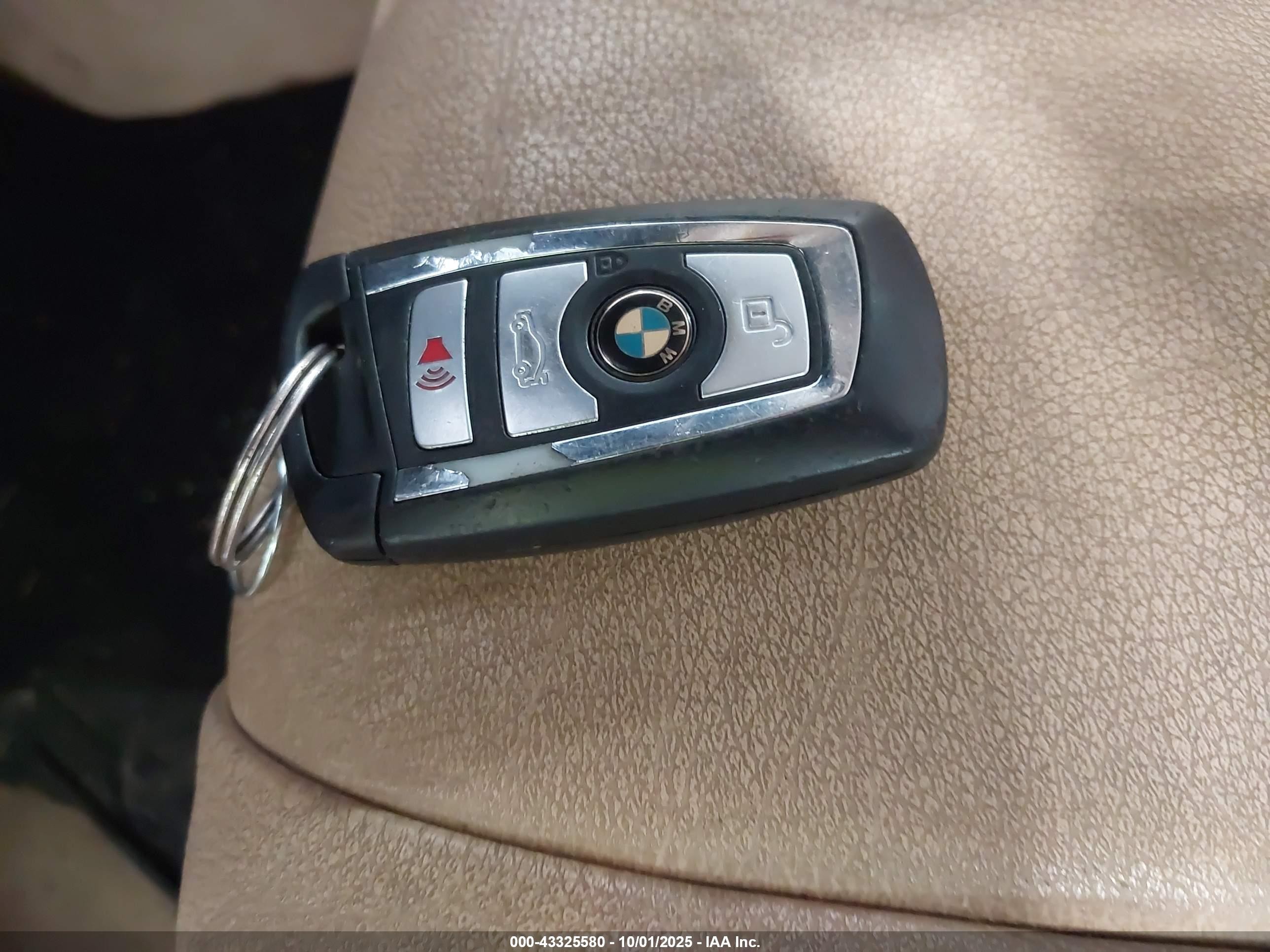 2014 Bmw 528i Xdrive Blue vin: WBA5A7C51ED615320
