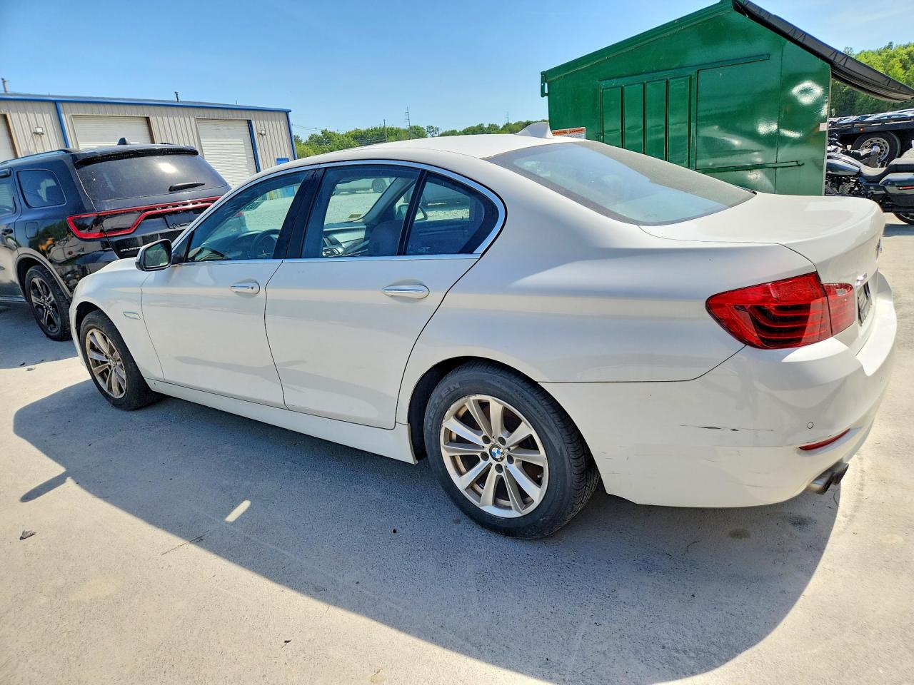 2015 Bmw 528 Xi White vin: WBA5A7C51FD621491