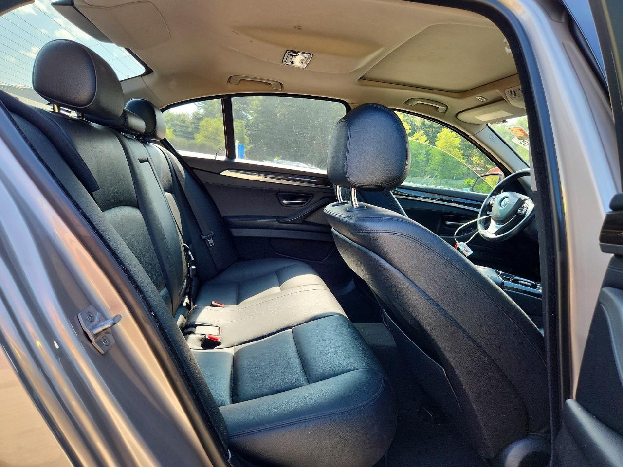 2015 Bmw 528 Xi Gray vin: WBA5A7C51FD625802