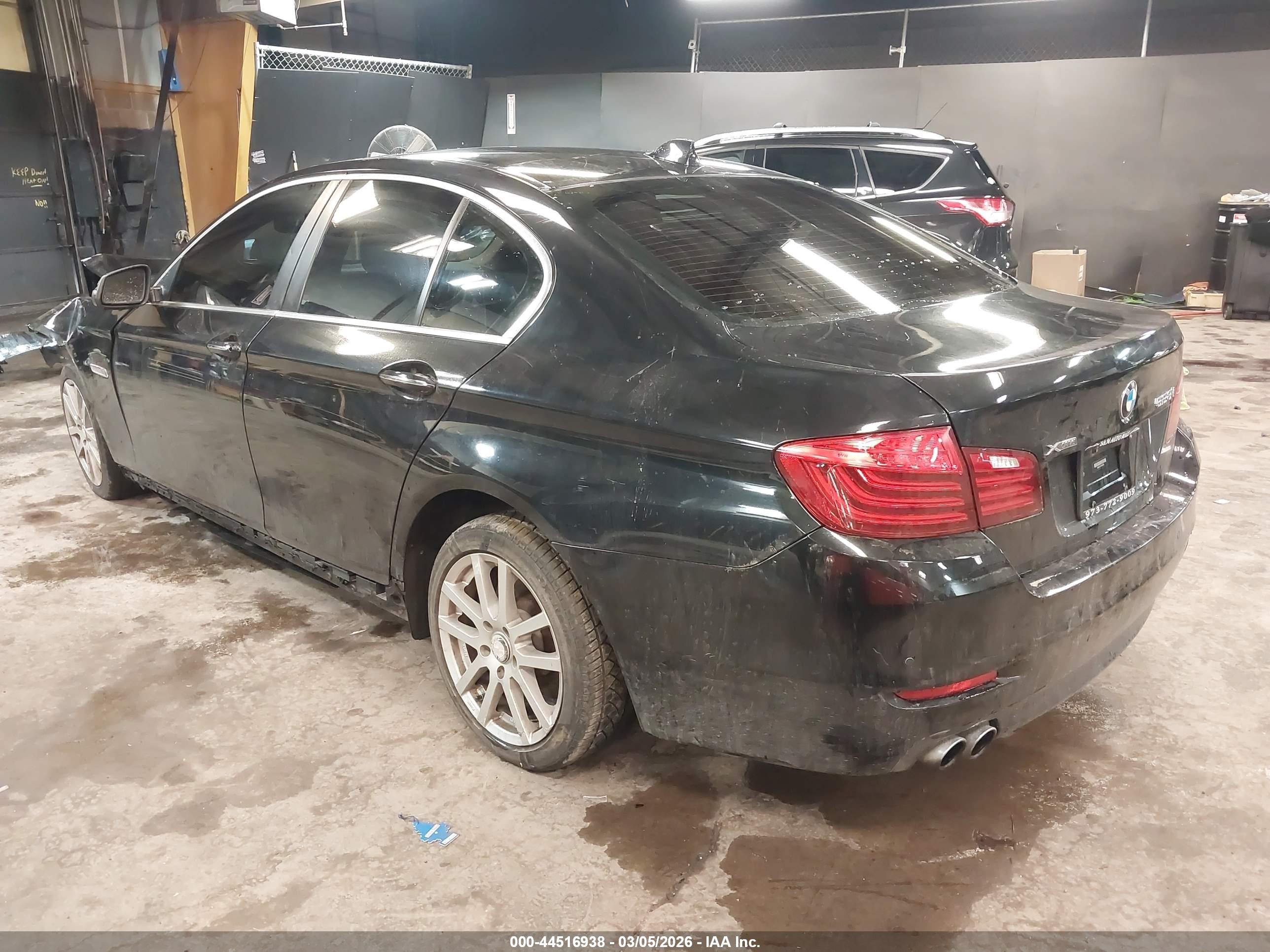 2015 Bmw 528i Xdrive Black vin: WBA5A7C51FD627565