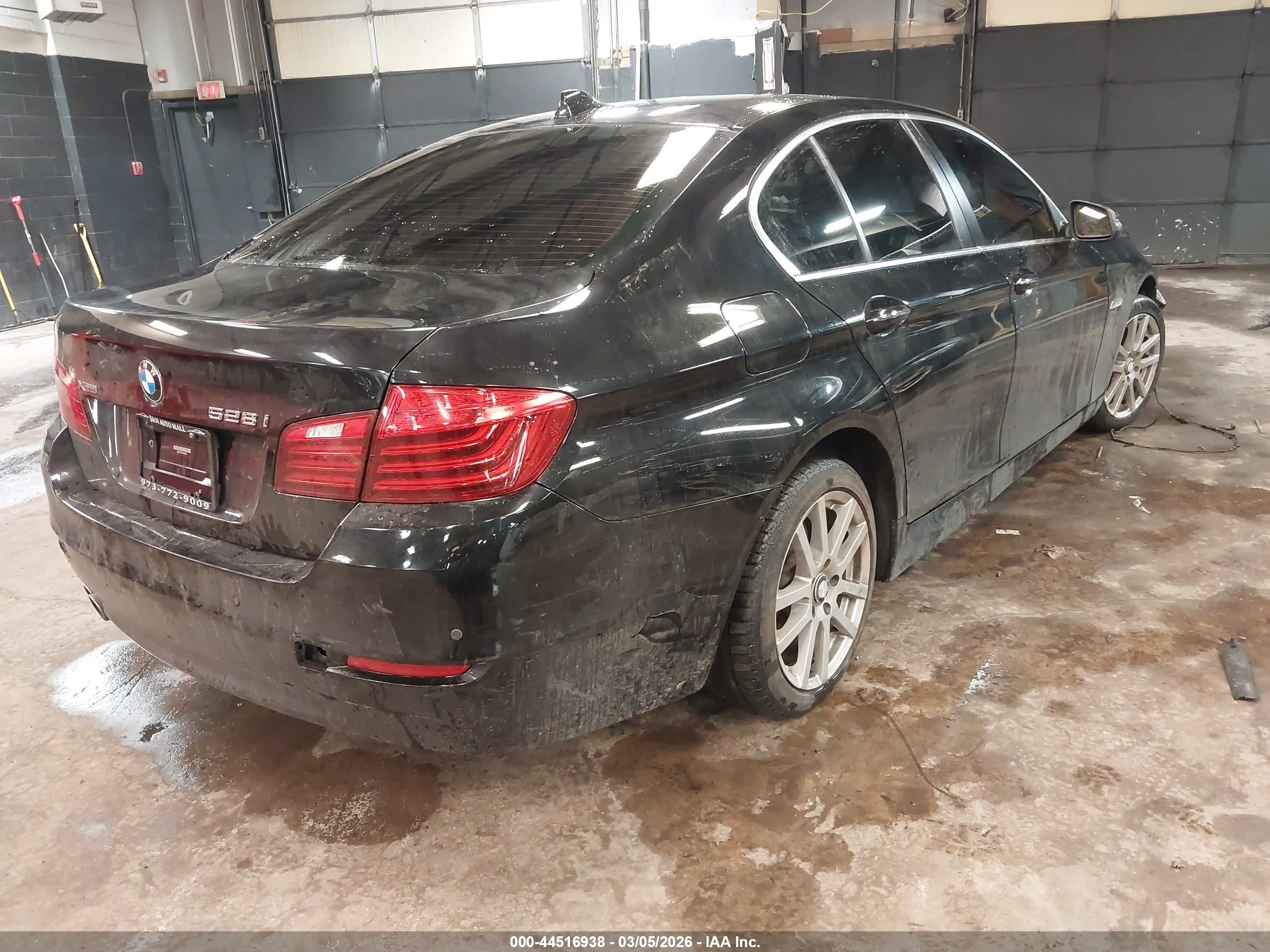 2015 Bmw 528i Xdrive Black vin: WBA5A7C51FD627565