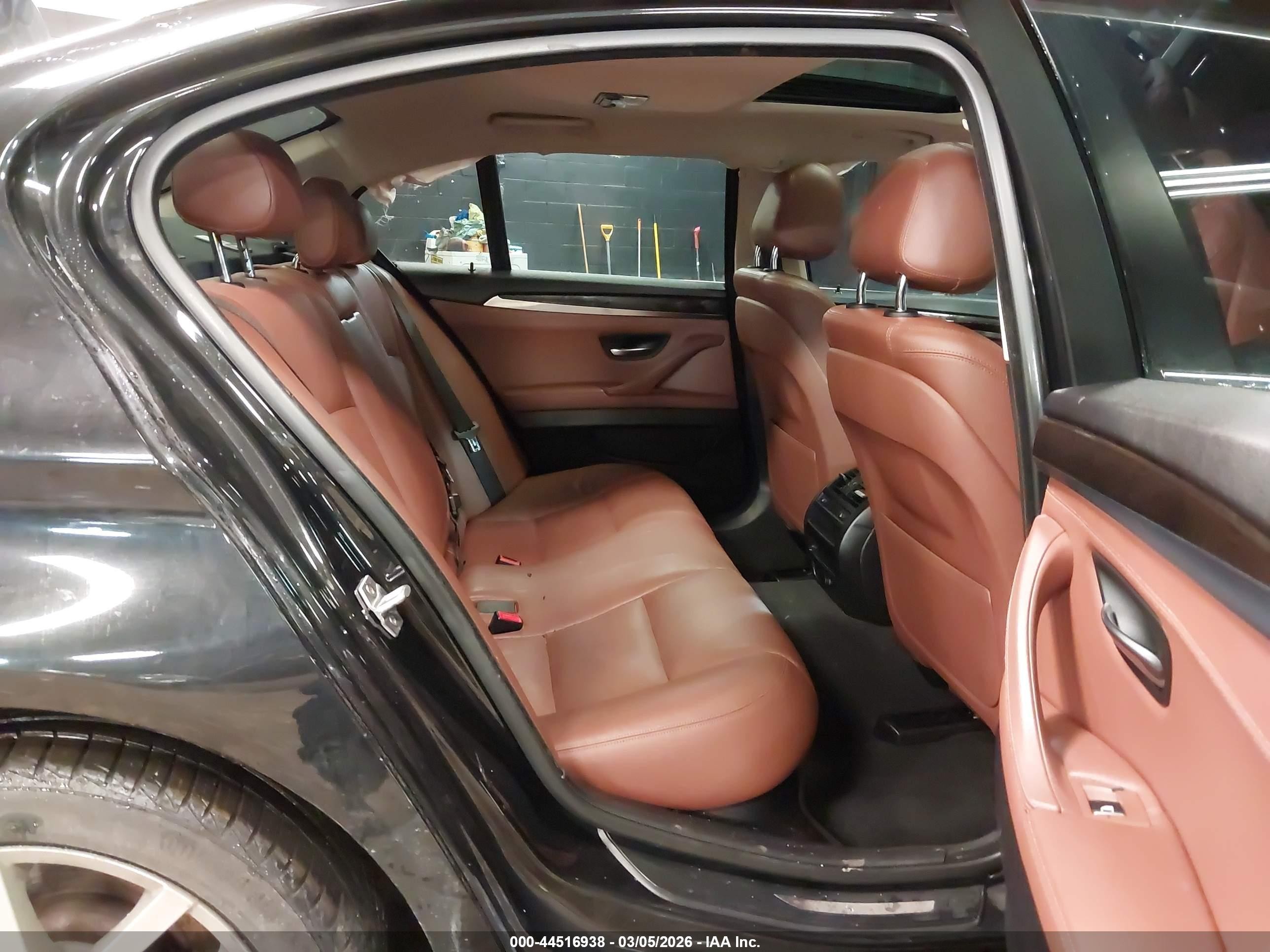 2015 Bmw 528i Xdrive Black vin: WBA5A7C51FD627565