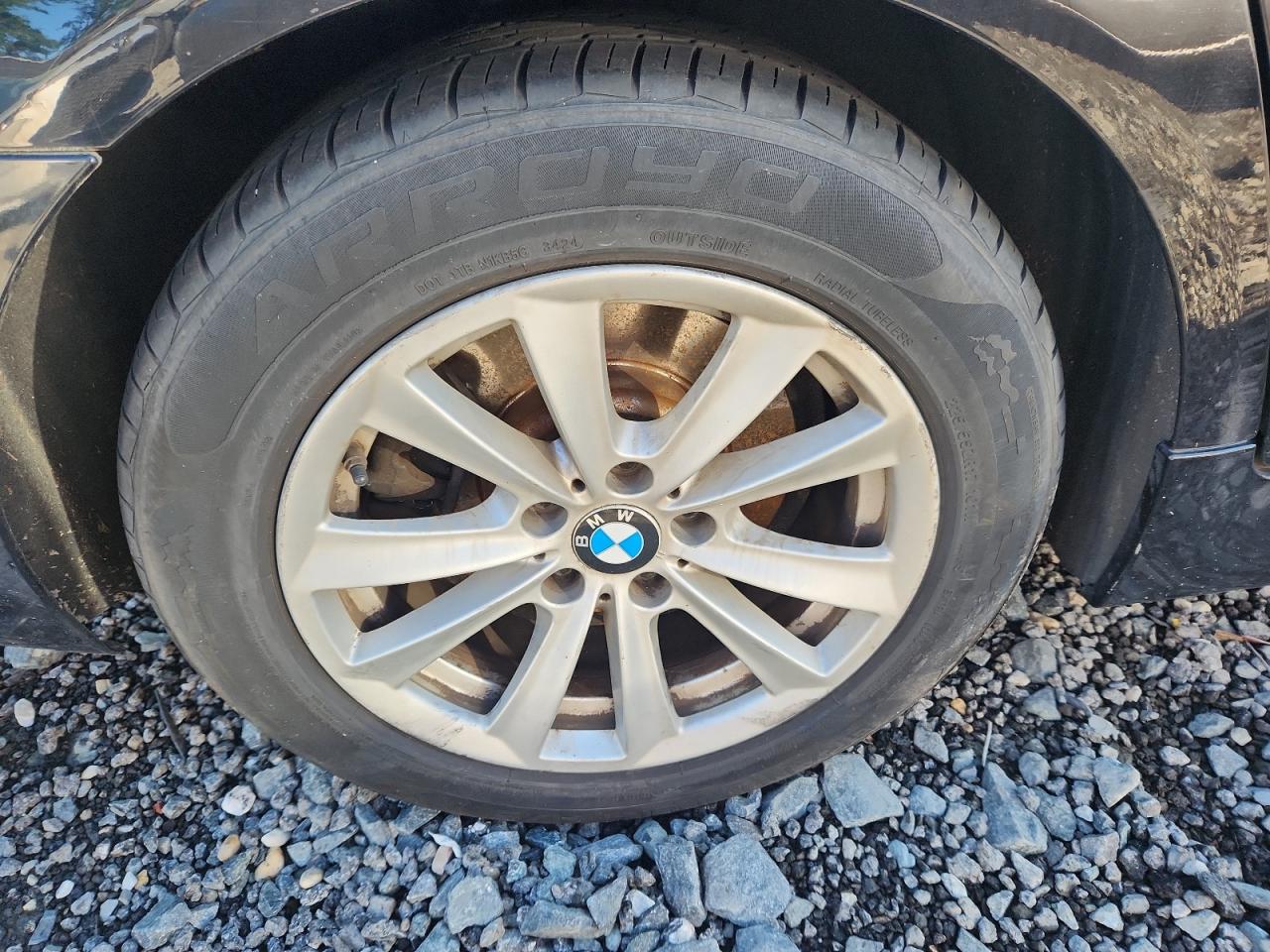 2015 Bmw 528 Xi Black vin: WBA5A7C51FD628148 Damage: Right Rear Wheel, Curb Rash, 9 To 10 Inches
