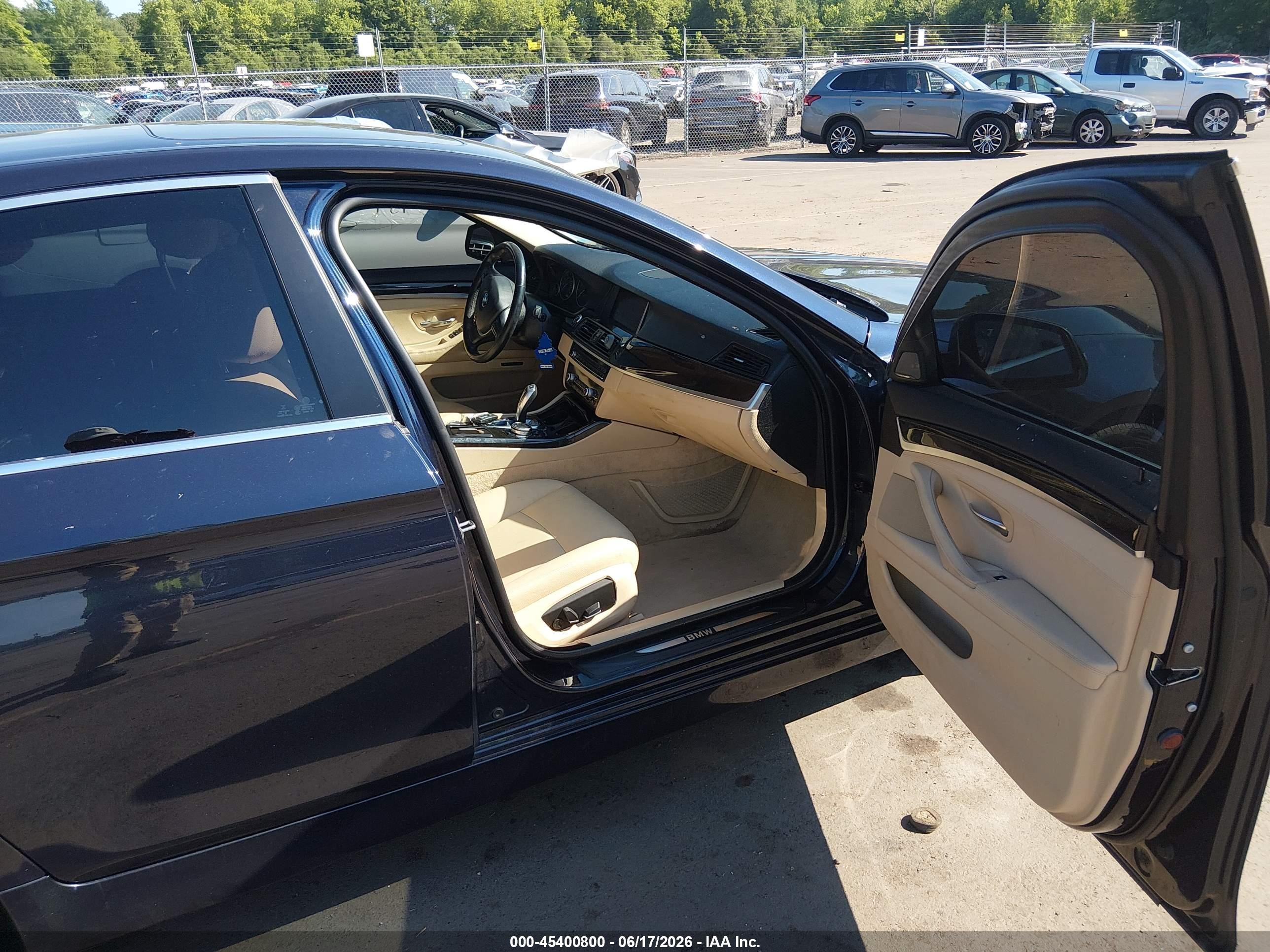 2015 Bmw 528i Xdrive Black vin: WBA5A7C51FG143765