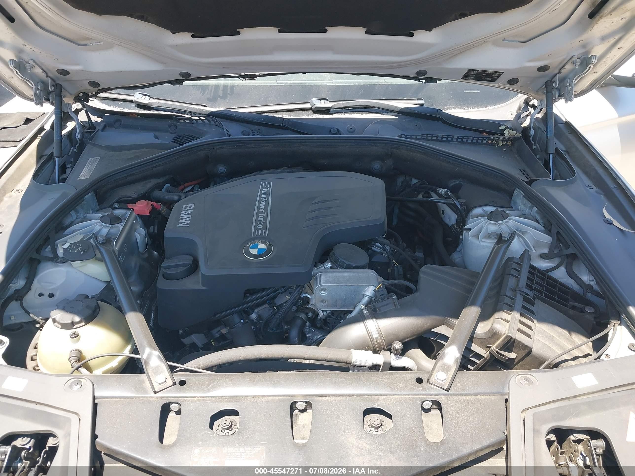 2014 Bmw 528i Xdrive Серебряный vin: WBA5A7C52ED219591