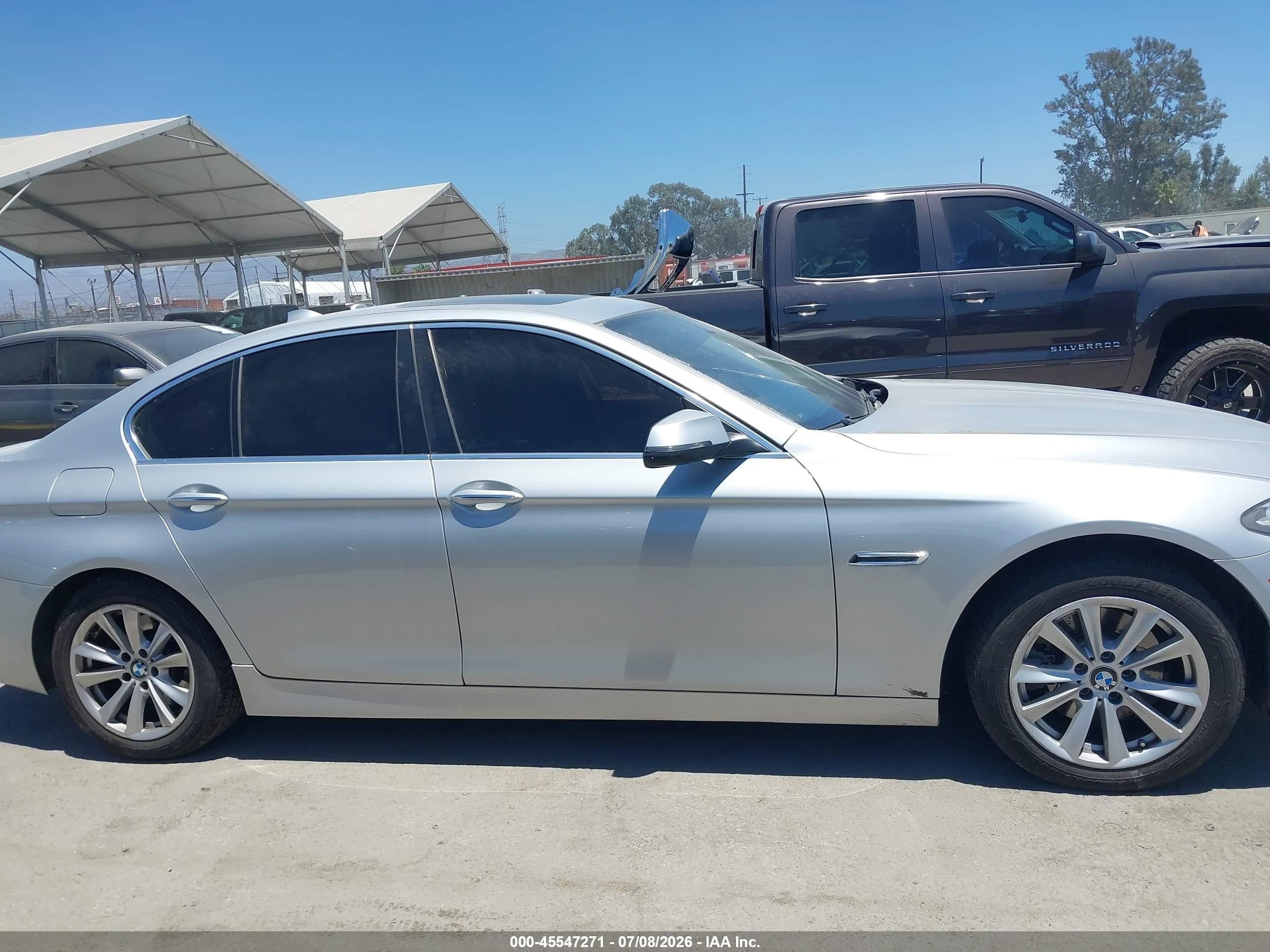 2014 Bmw 528i Xdrive Серебряный vin: WBA5A7C52ED219591