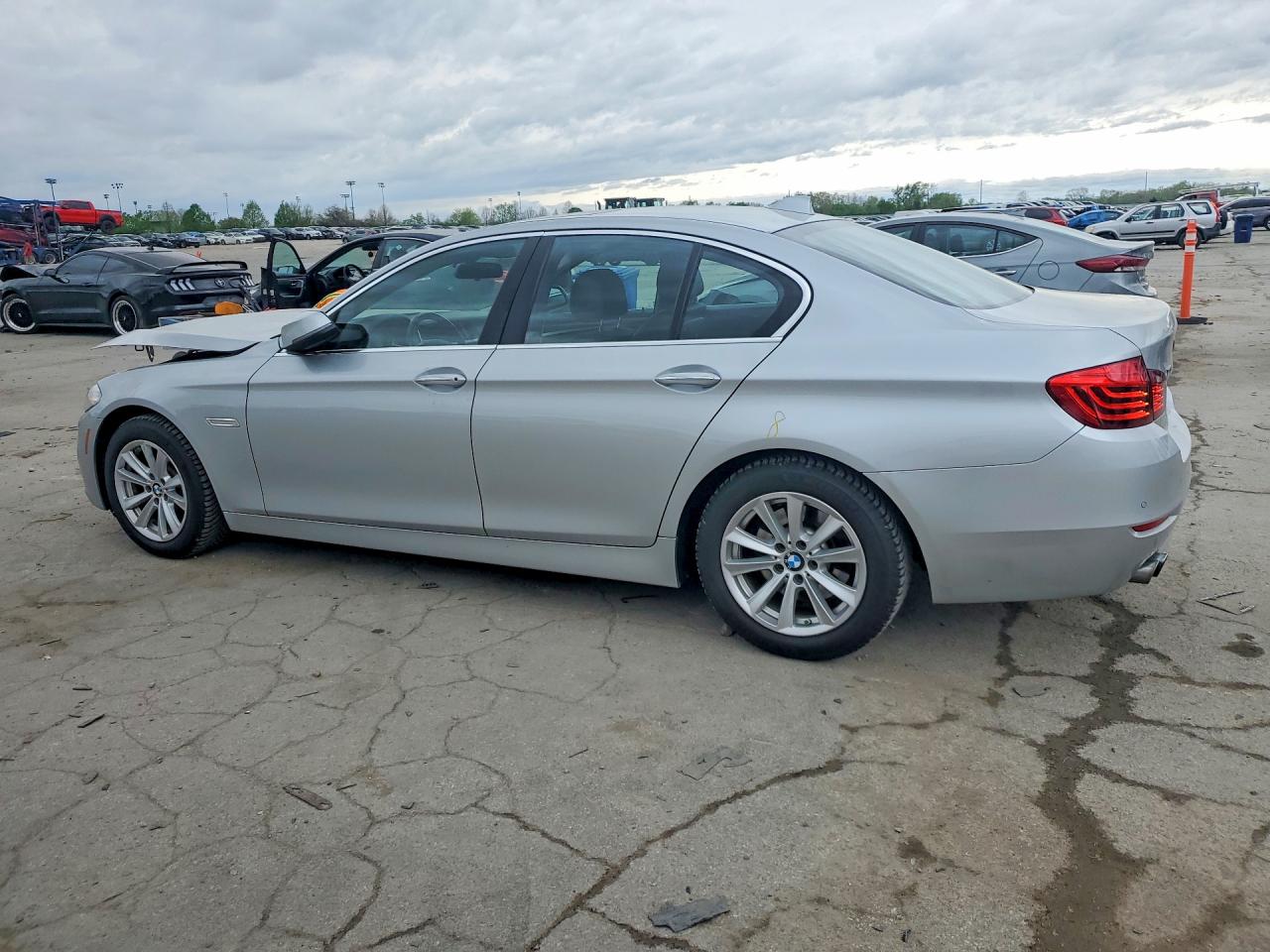 2015 Bmw 528 Xi Silver vin: WBA5A7C53FD625753