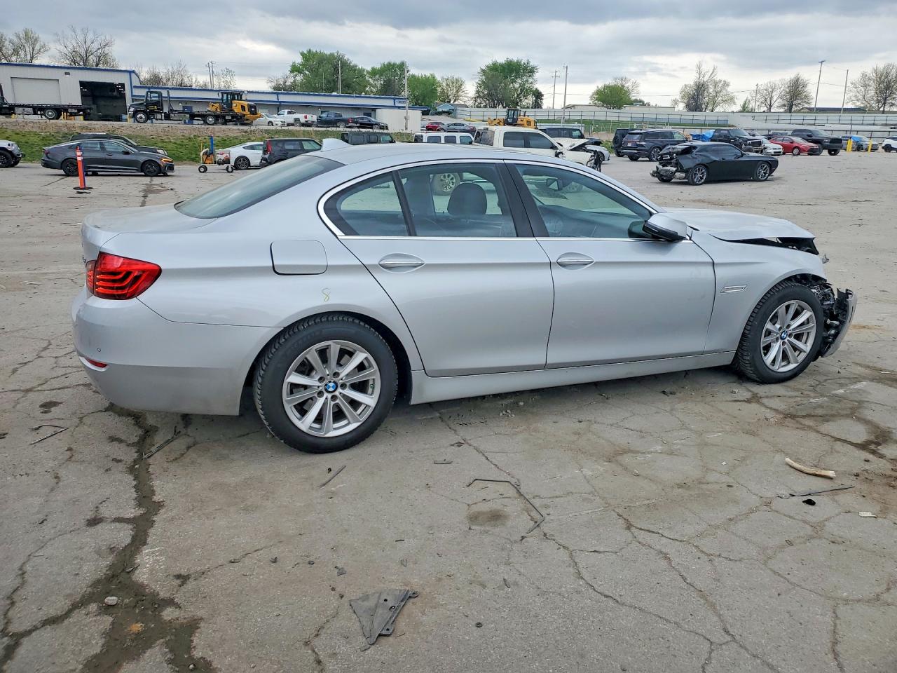 2015 Bmw 528 Xi Silver vin: WBA5A7C53FD625753