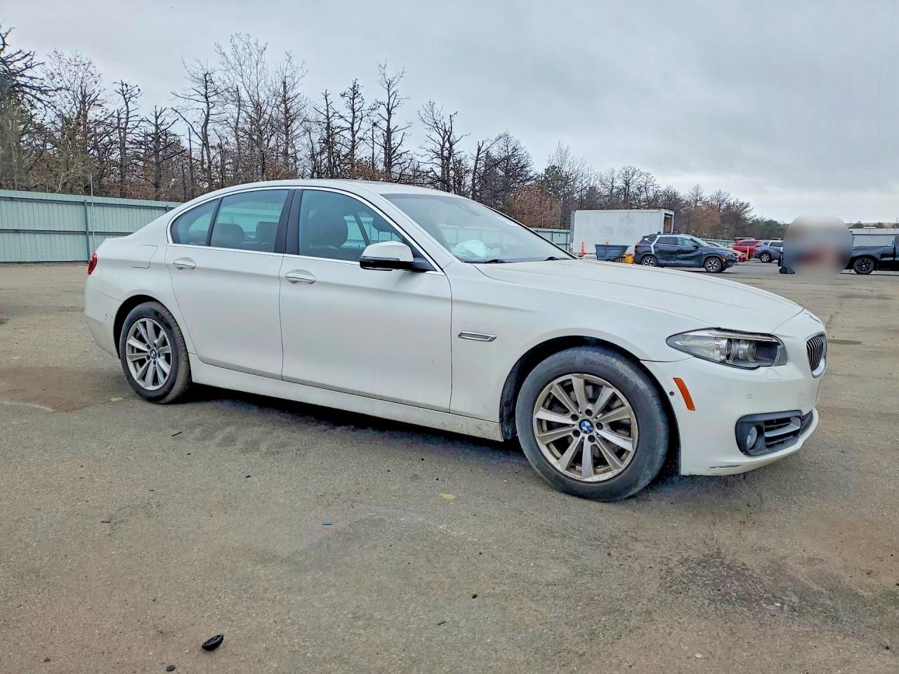 2016 Bmw 528 Xi White vin: WBA5A7C53GG147706