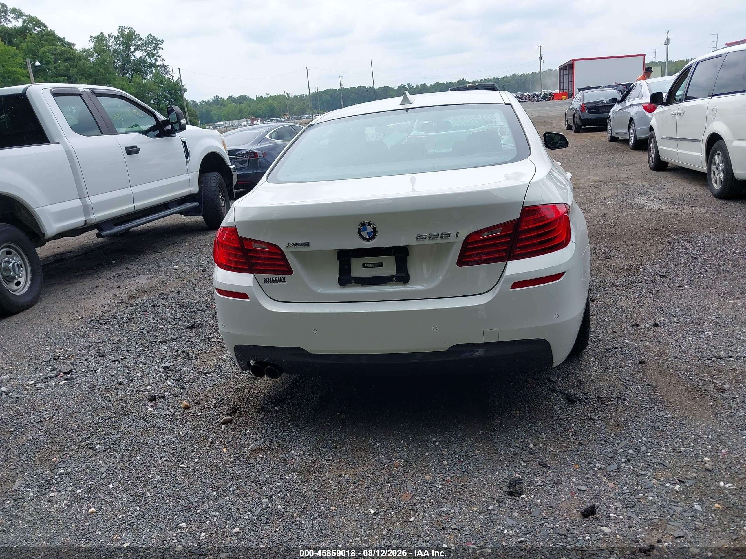 2014 Bmw 528i Xdrive Белый vin: WBA5A7C54ED612279