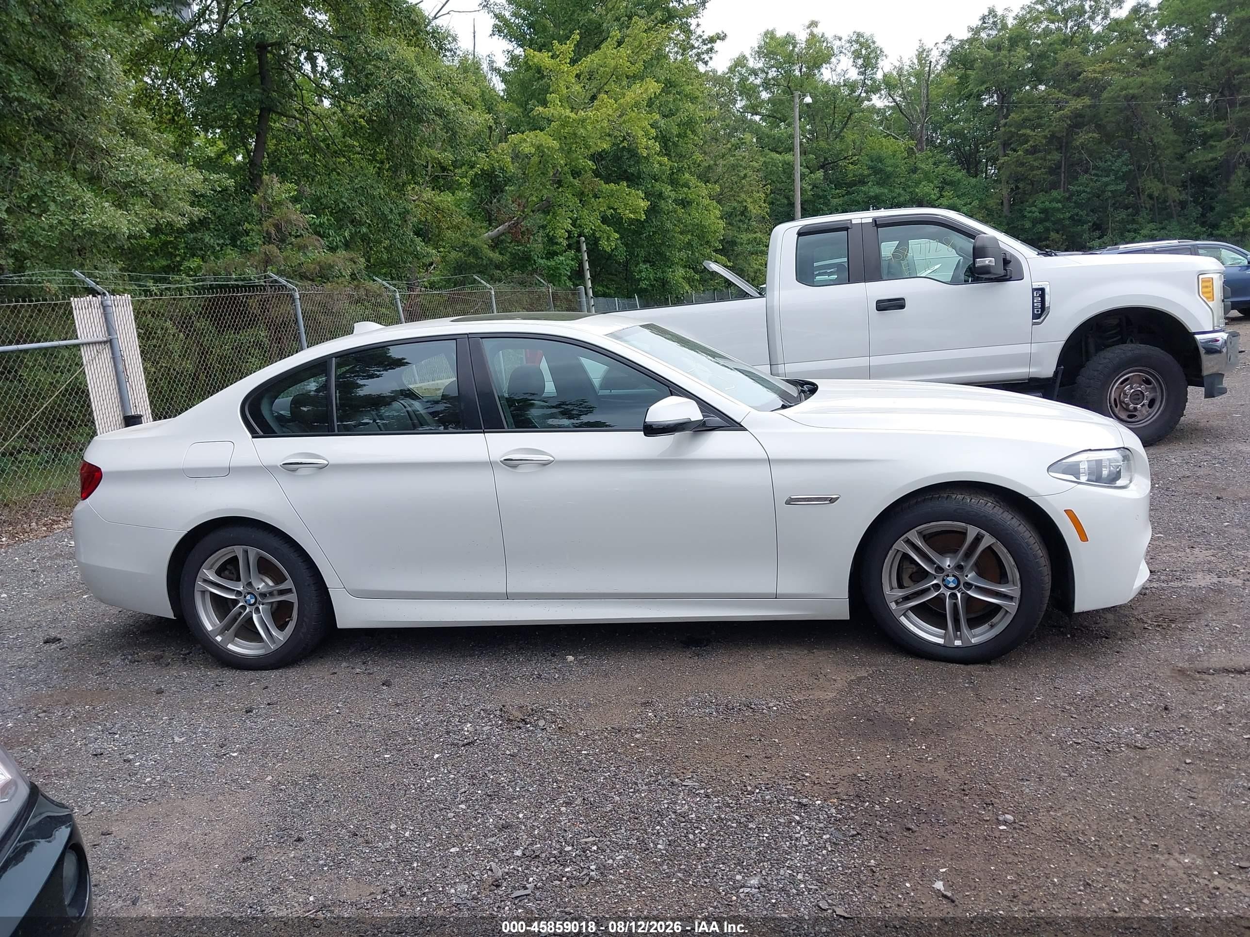 2014 Bmw 528i Xdrive Белый vin: WBA5A7C54ED612279