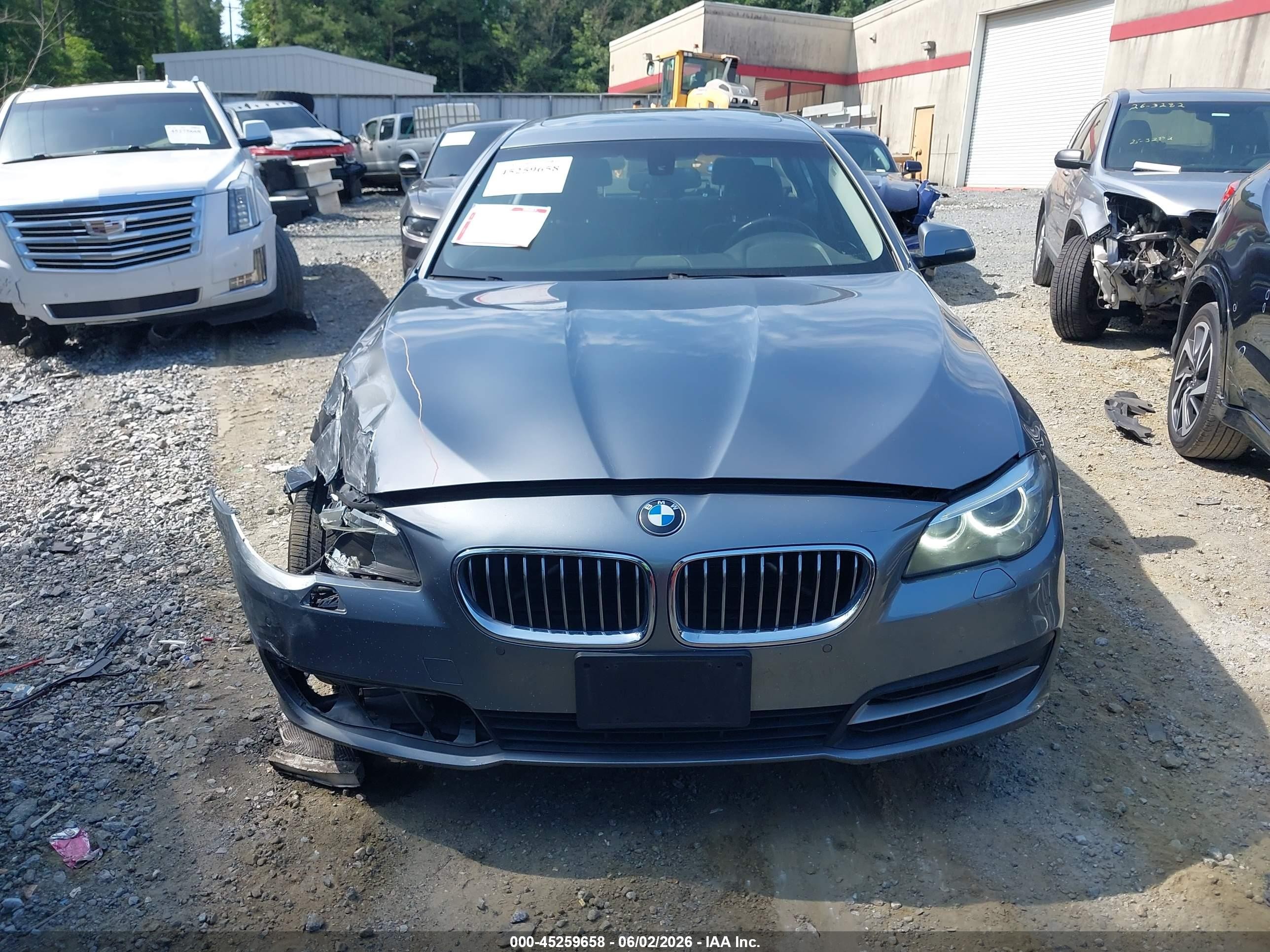 2014 Bmw 528i Xdrive Silver vin: WBA5A7C54ED617417
