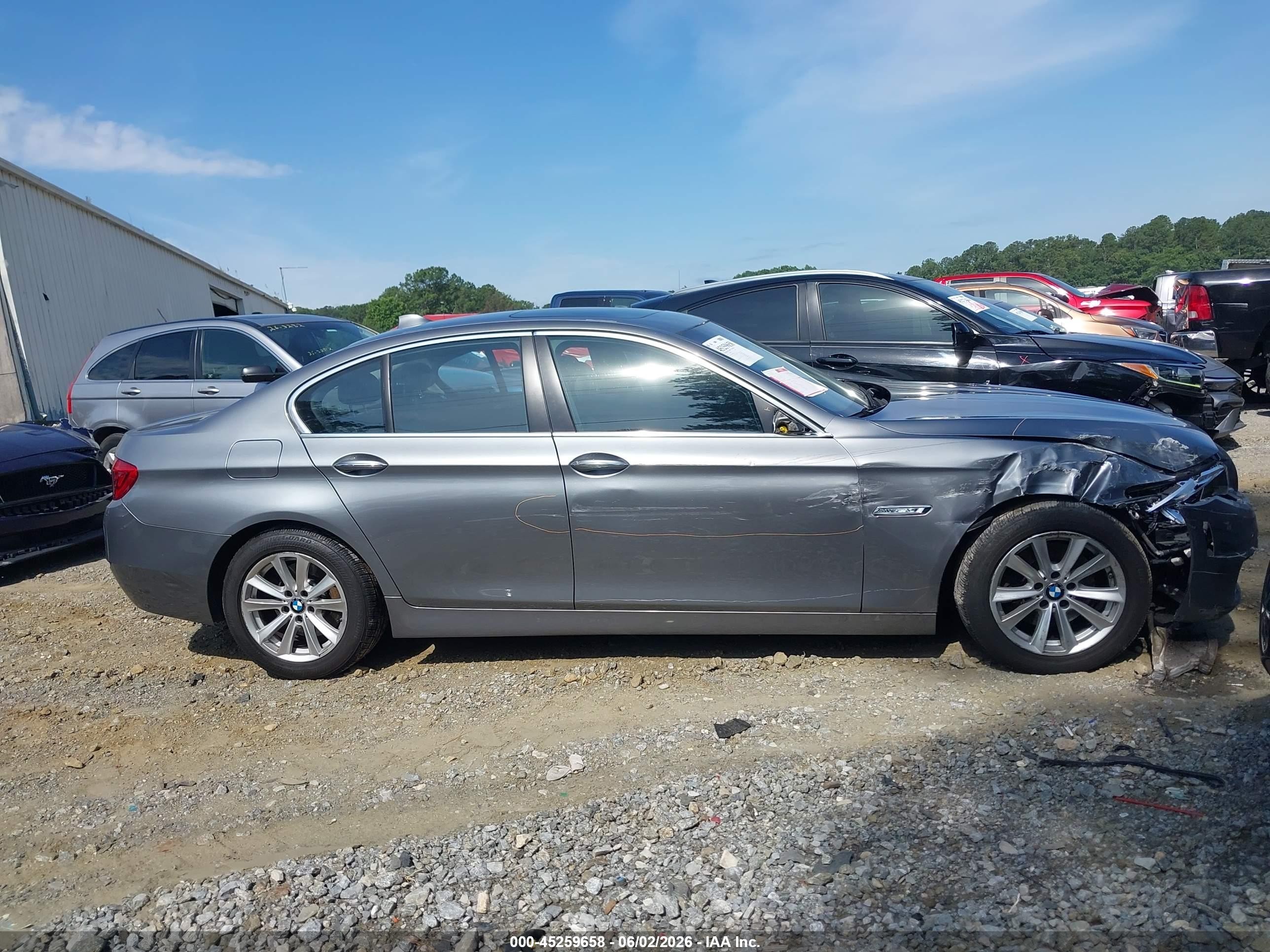 2014 Bmw 528i Xdrive Silver vin: WBA5A7C54ED617417